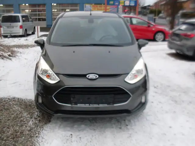 Ford B-Max B-MAX Titanium