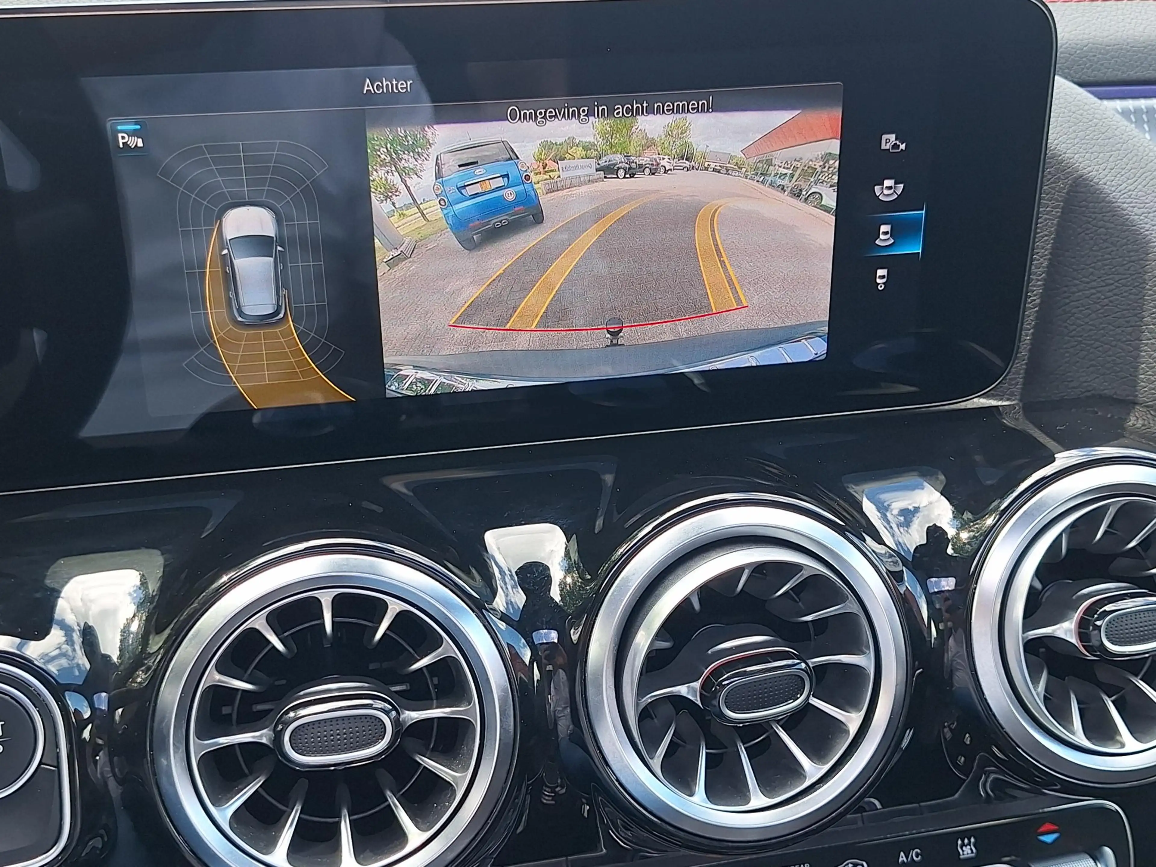 Mercedes-Benz EQA 250 AMG Line 67 kWh | SOH: 93,4% | Panaromadak | Trekh — photo 42
