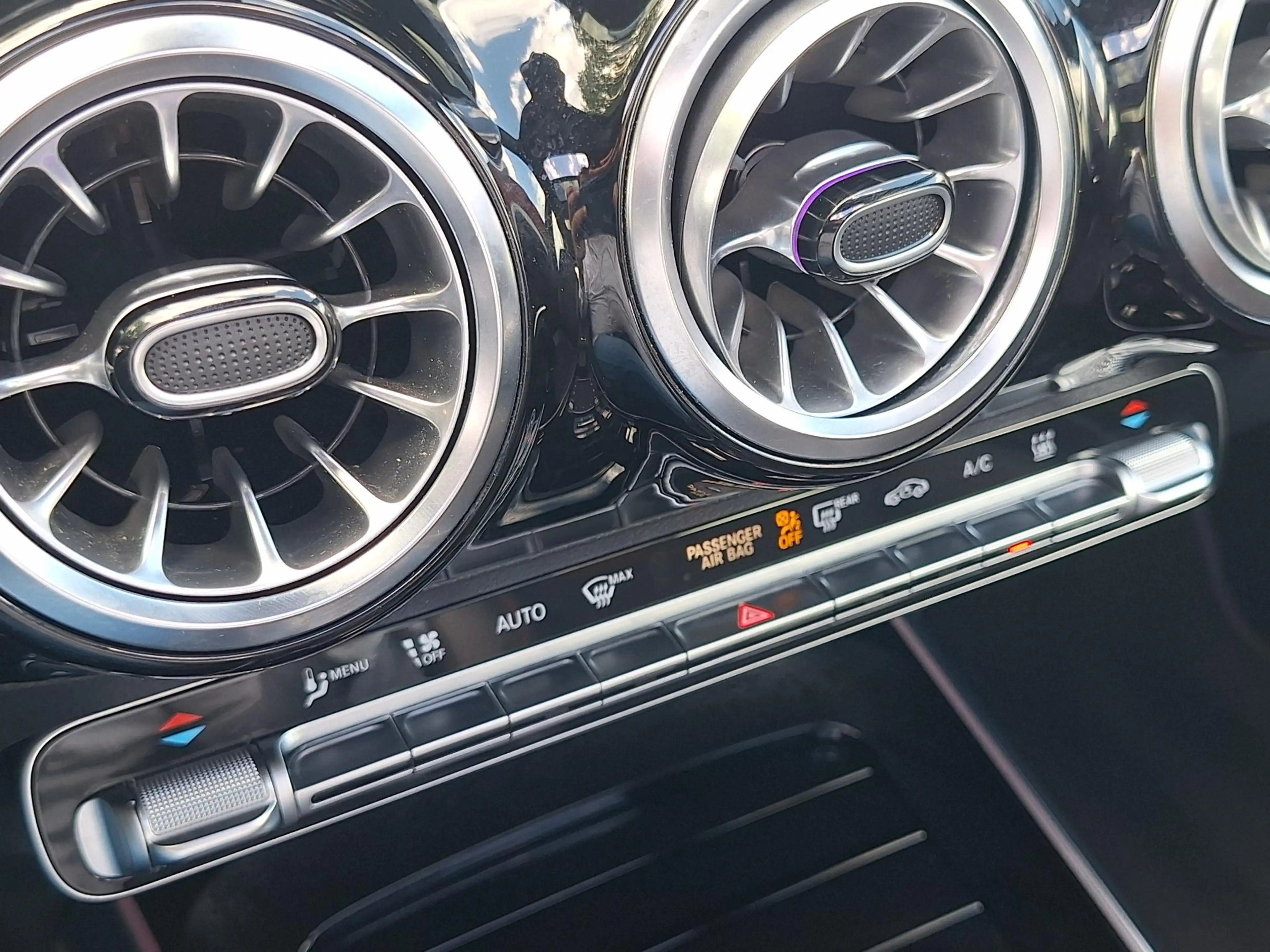 Mercedes-Benz EQA 250 AMG Line 67 kWh | SOH: 93,4% | Panaromadak | Trekh — photo 45
