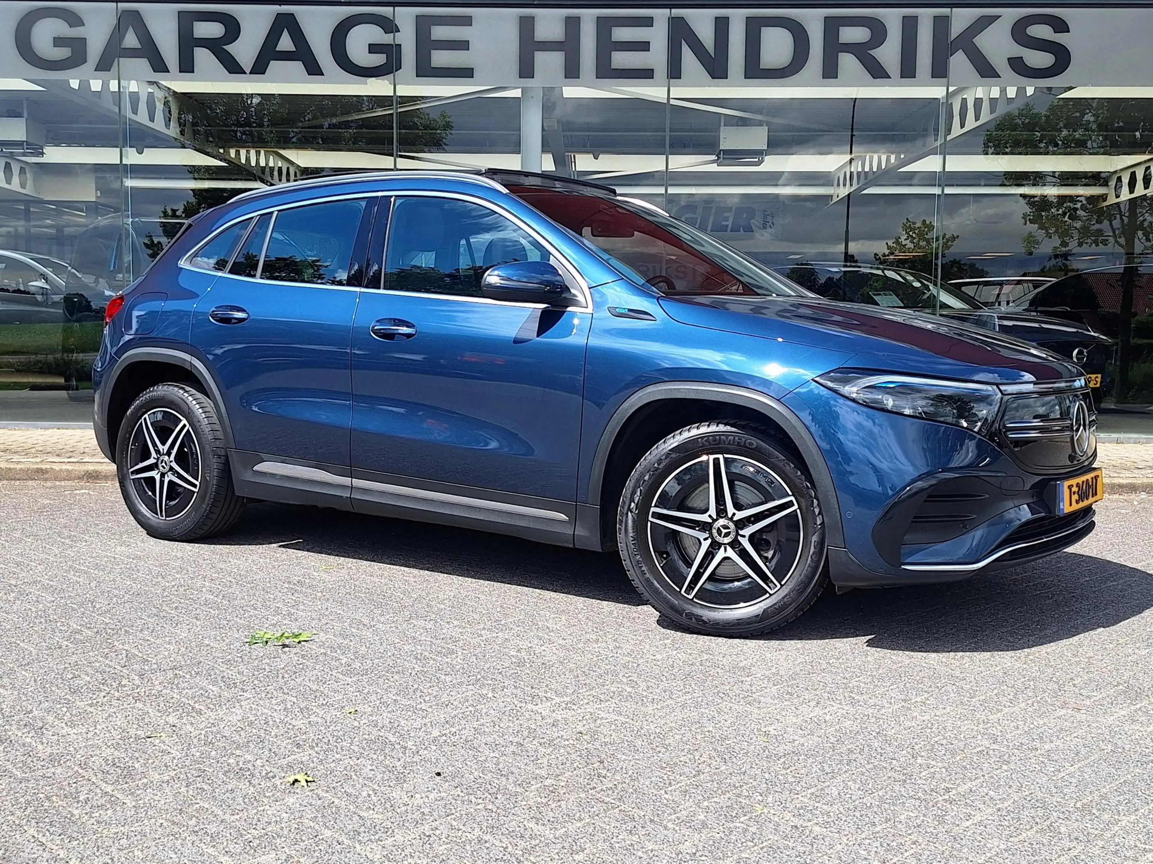 Mercedes-Benz EQA 250 AMG Line 67 kWh | SOH: 93,4% | Panaromadak | Trekh — photo 9
