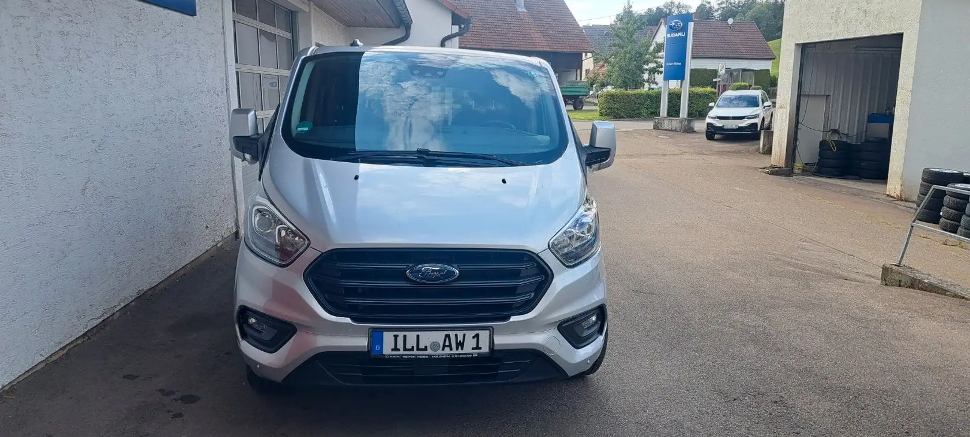 Ford Transit Custom 340 L2H1 Trend, Navi, RFK, 9Sitze Silber - 2