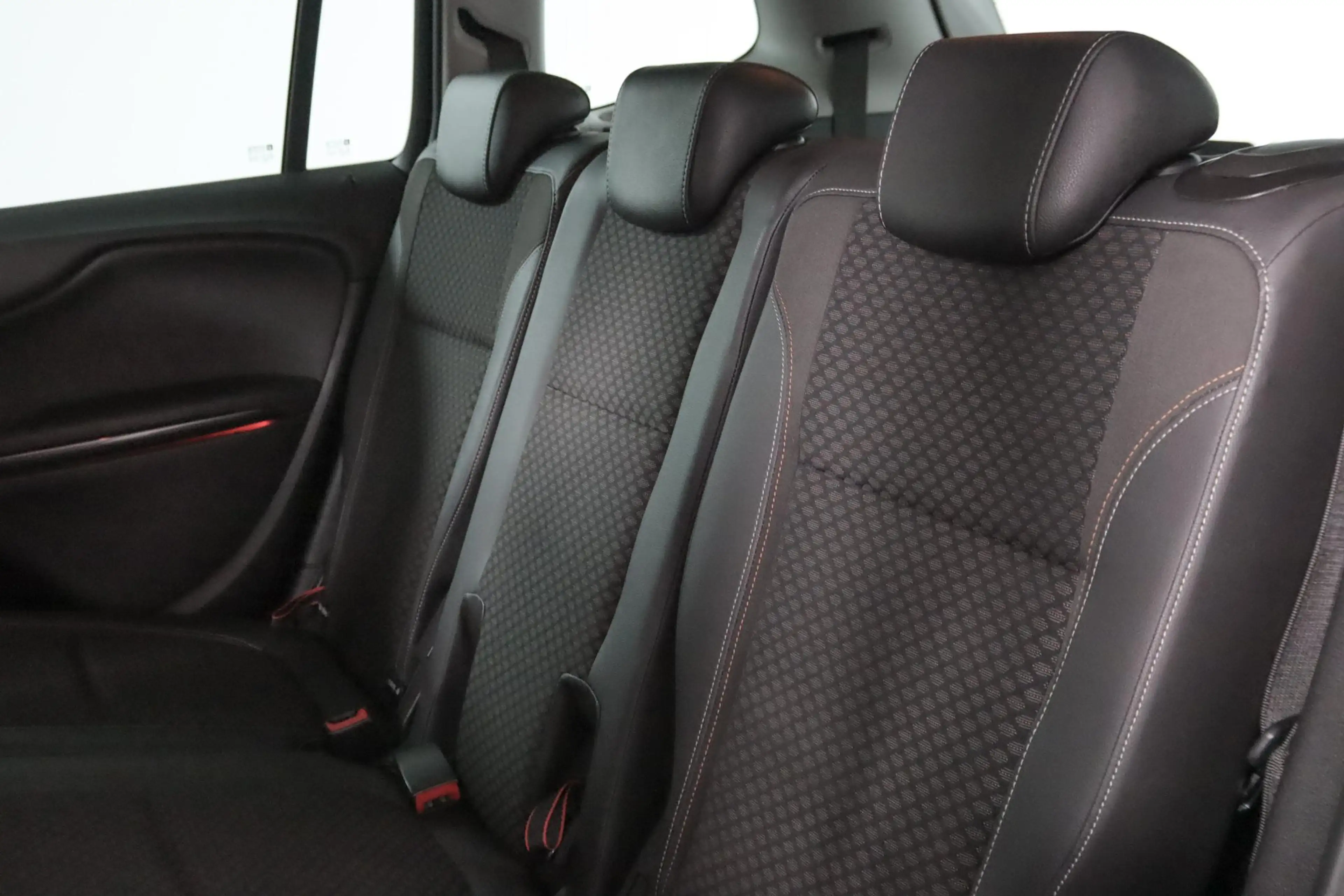 Opel Zafira Tourer 1.4 Cosmo 7p. Trekhaak, cruise control, Airco, — photo 5