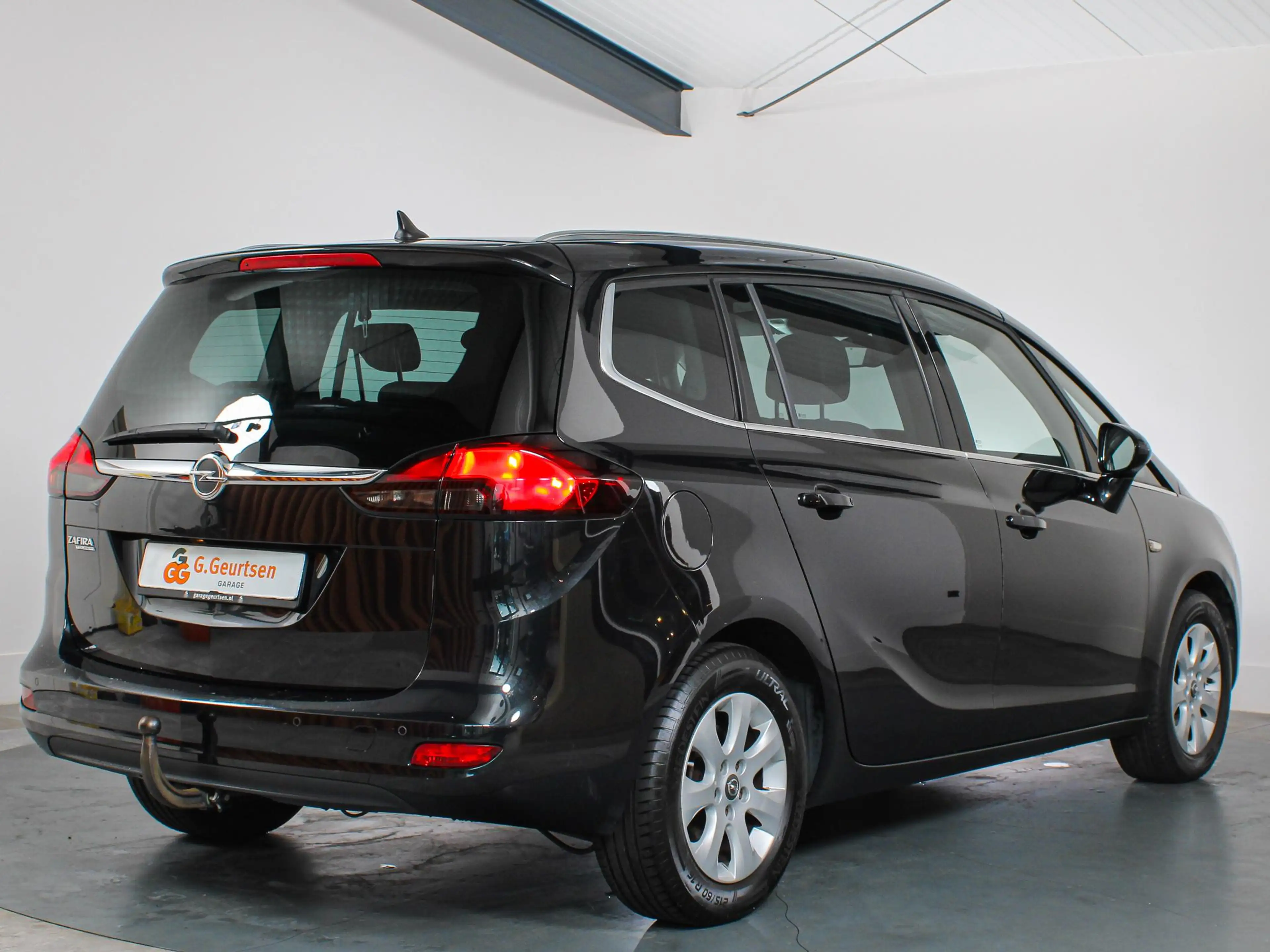 Opel Zafira Tourer 1.4 Cosmo 7p. Trekhaak, cruise control, Airco, — photo 2
