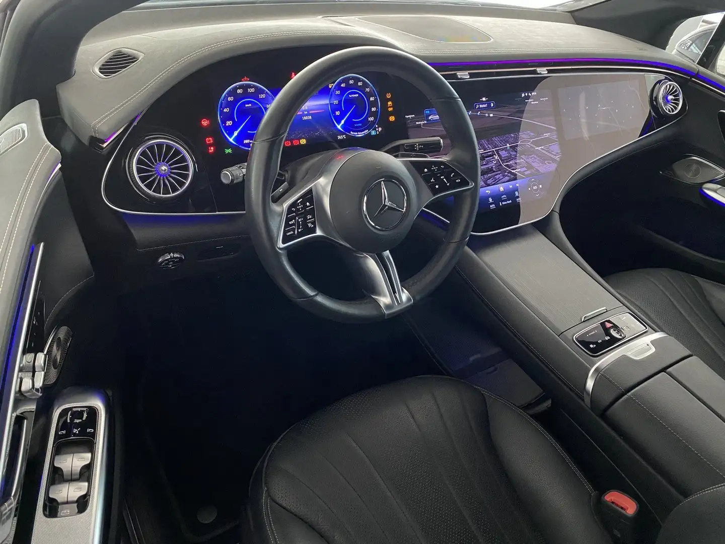 Mercedes-Benz EQE 300 Electric Art Premium Hyperscreen+10°+360 Grey - 2