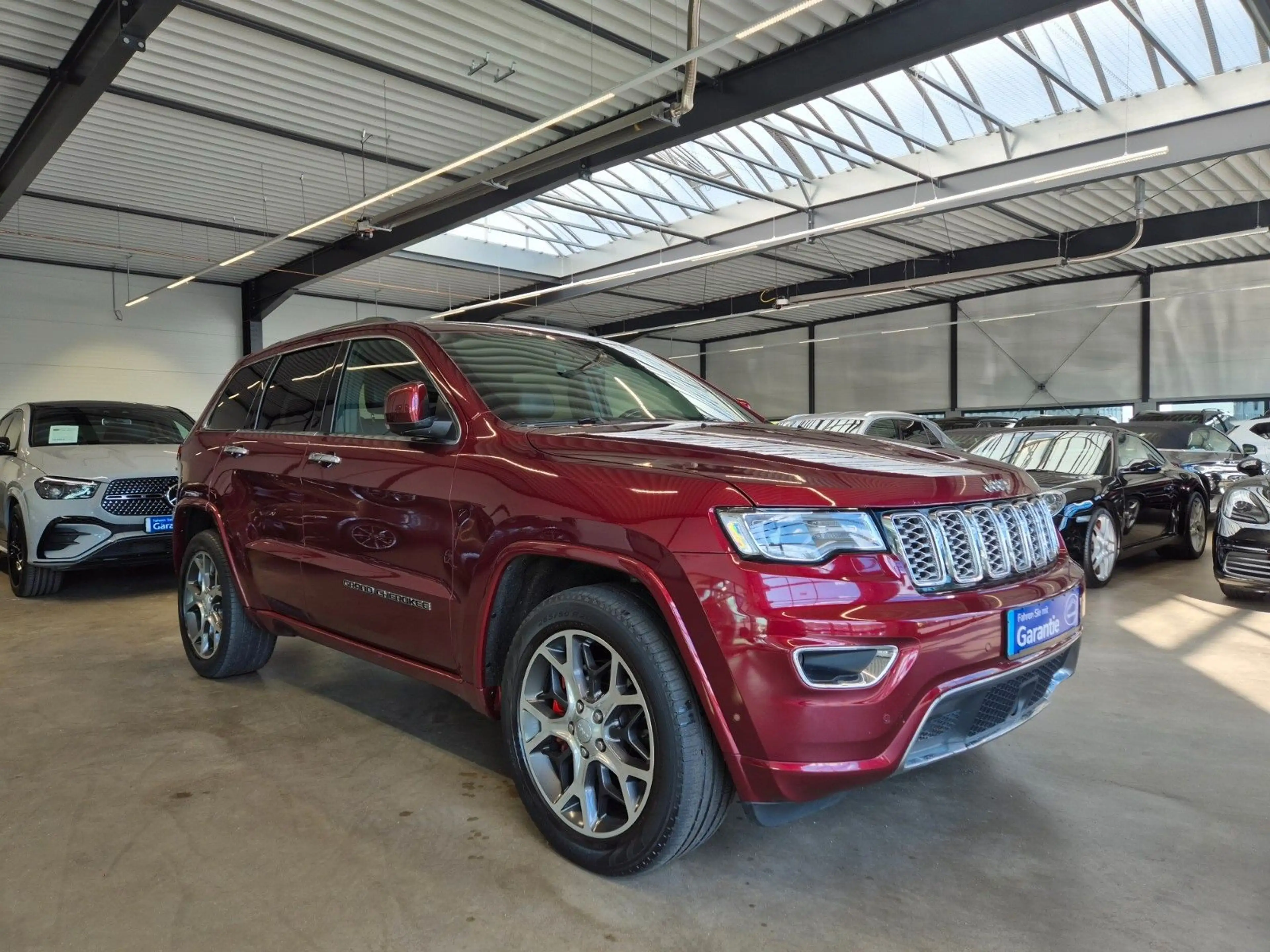 Jeep Grand Cherokee GRAND CHEROKEE 3.0 CRD OVERLAND LEDER XENON PANO — photo 3