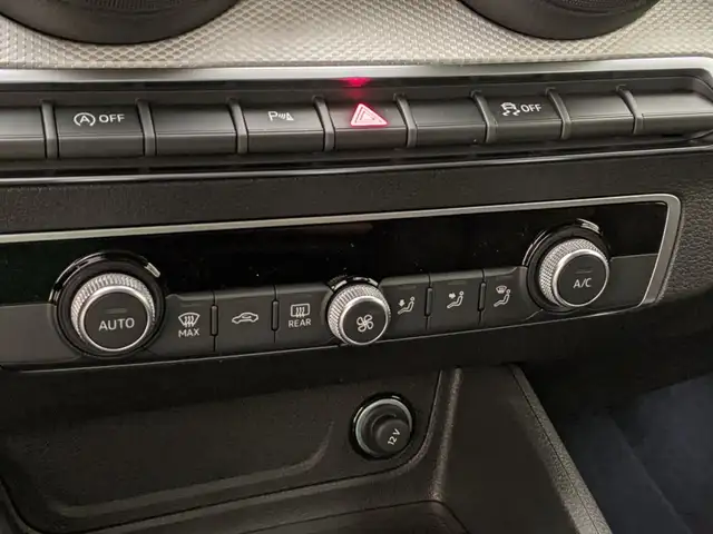 Audi Q2 view 14