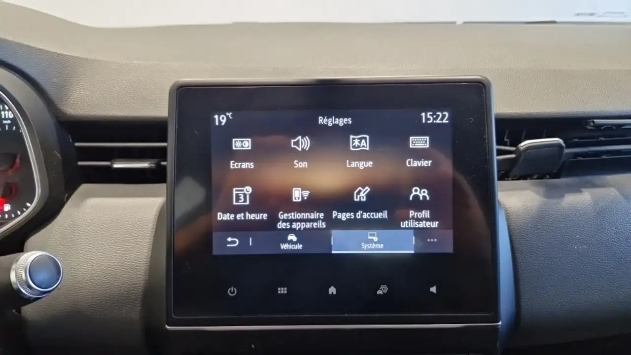 Renault Clio Citadine 5 portes — photo 21