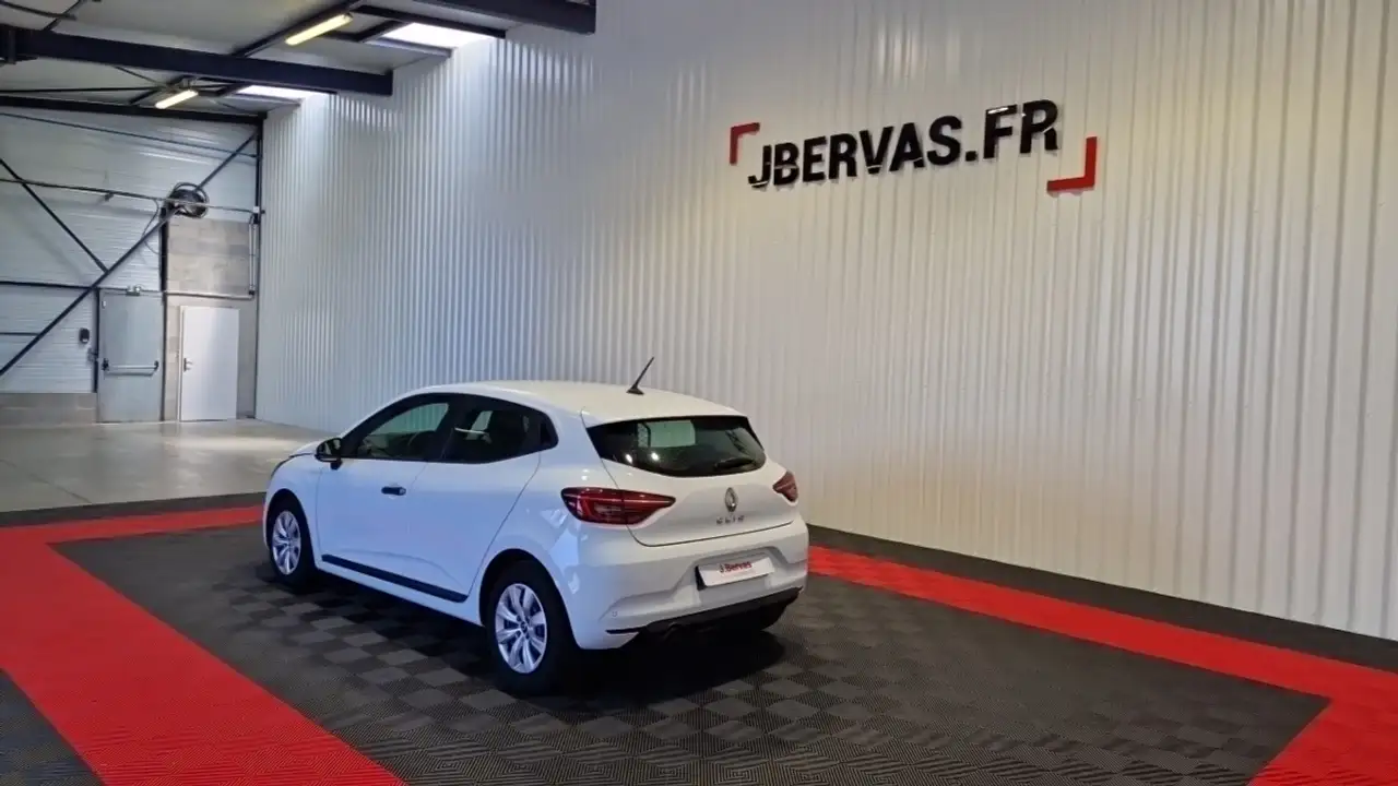 Renault Clio Citadine 5 portes — photo 3