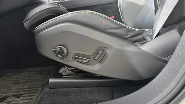 Volvo XC60 2.0 b4 R-design awd diesel