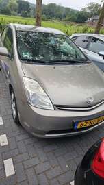 Prius 1.5 VVT-i