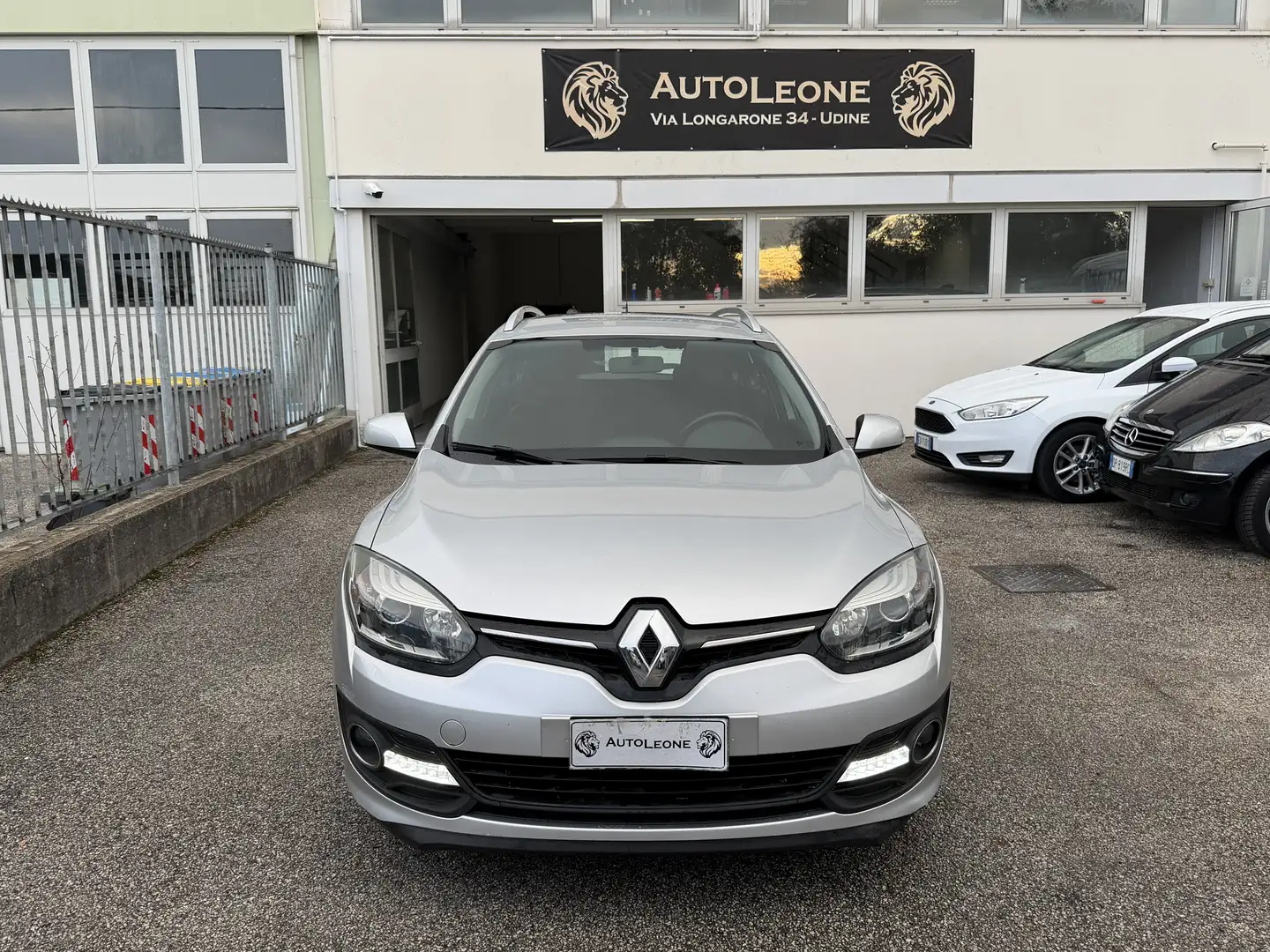 Renault Megane SporTour 1.5 dci Limited 110cv Argento - 2