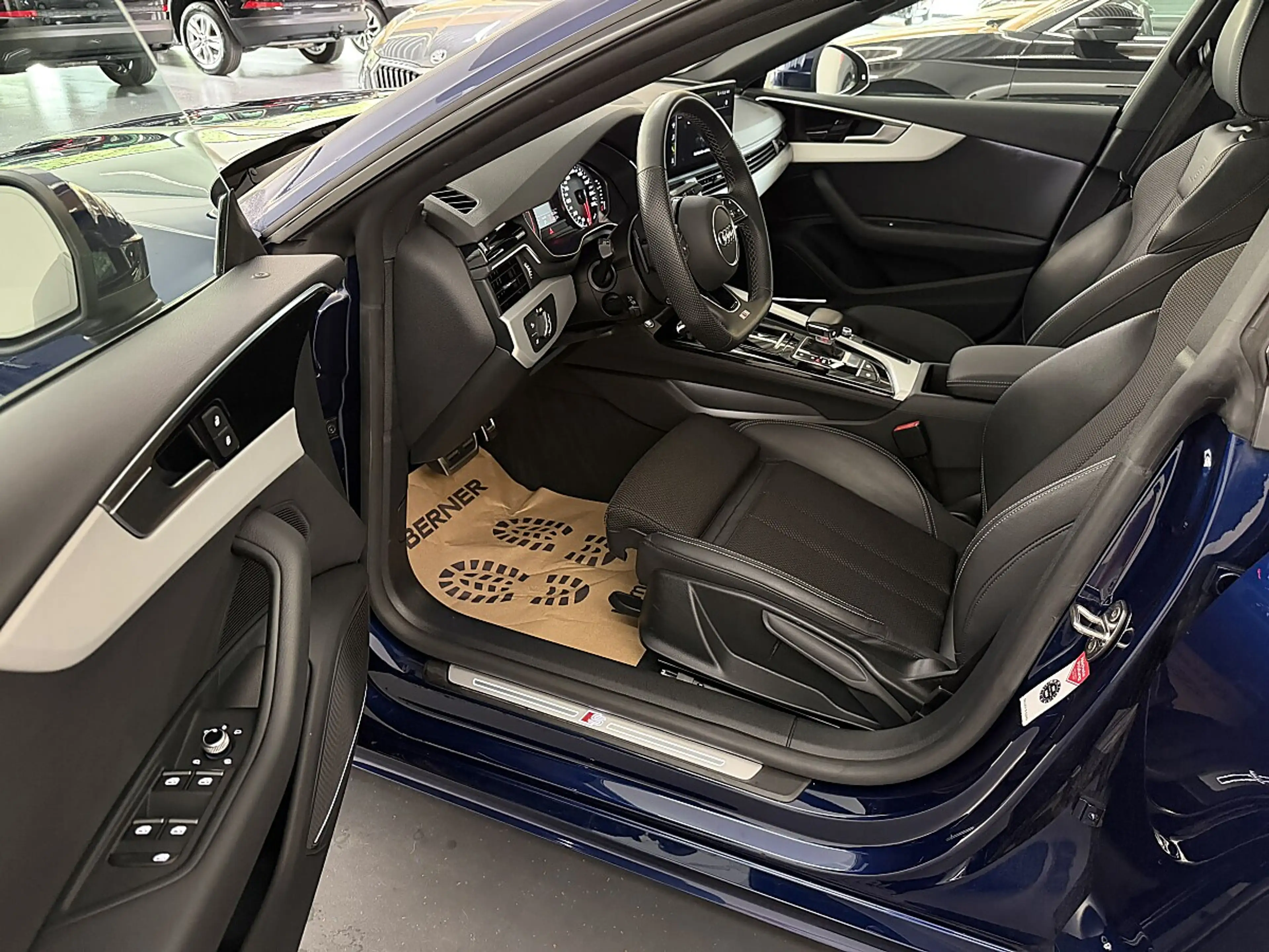 Audi A5 SB 35TDI S-Line *LED*NAVI*AHK*Sportsitze*Sitzhe... — photo 11