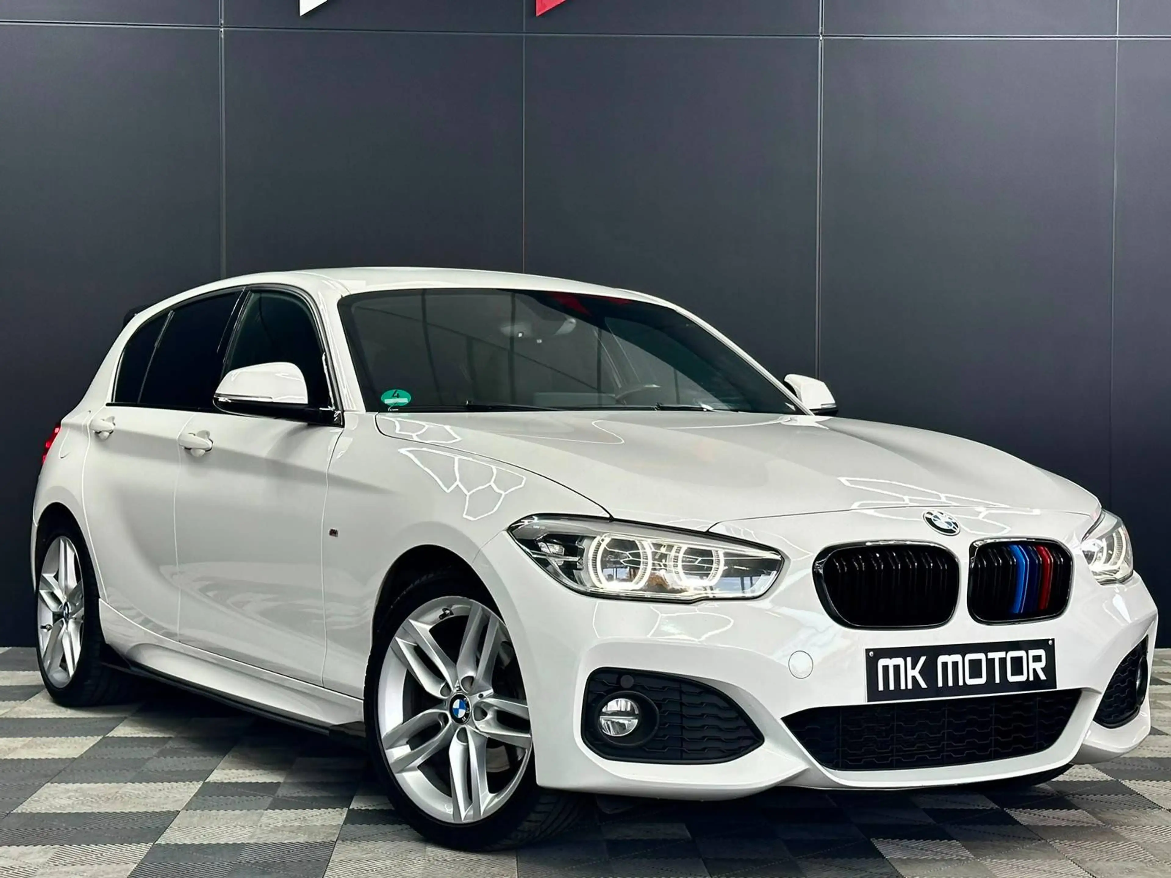BMW 120 🟢PACK M - HARMAN KARDON - APPLE CAR PLAY — photo 2