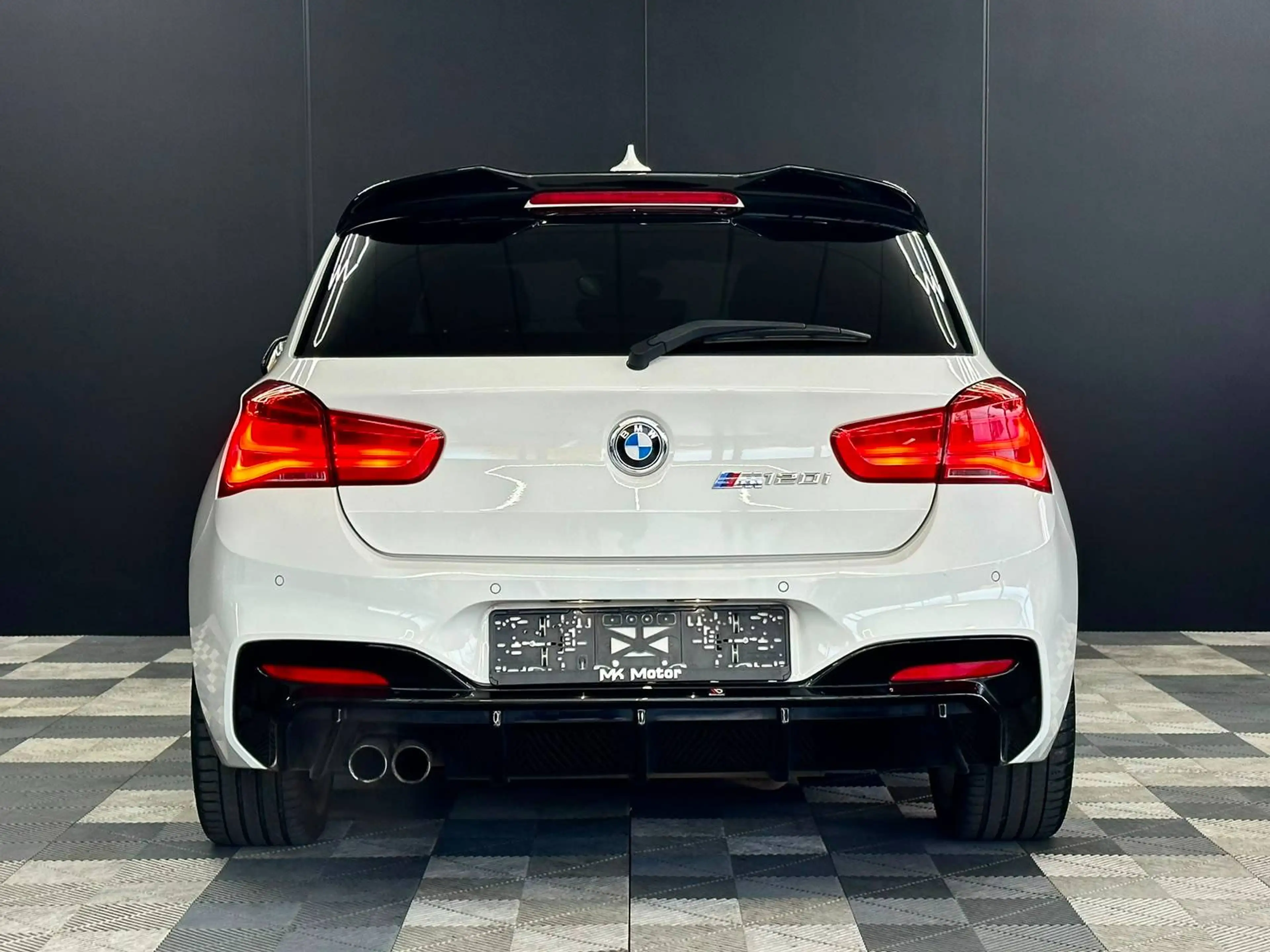 BMW 120 🟢PACK M - HARMAN KARDON - APPLE CAR PLAY — photo 6