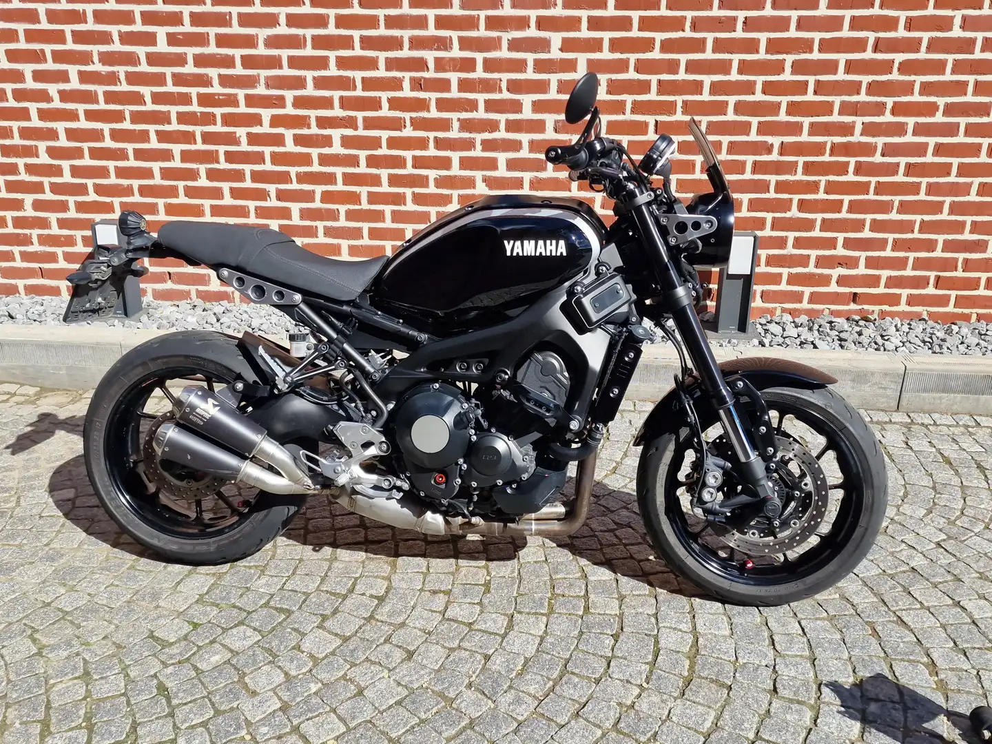Yamaha XSR 900 Yamaha XSR 900 (2018) - 42.000 km Чорний - 2