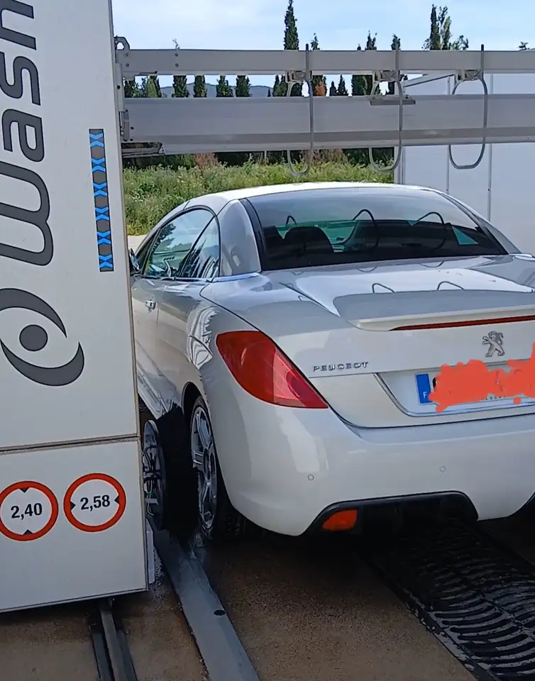 Peugeot 308 CC 2.0 HDi 163ch FAP FÃ©line A