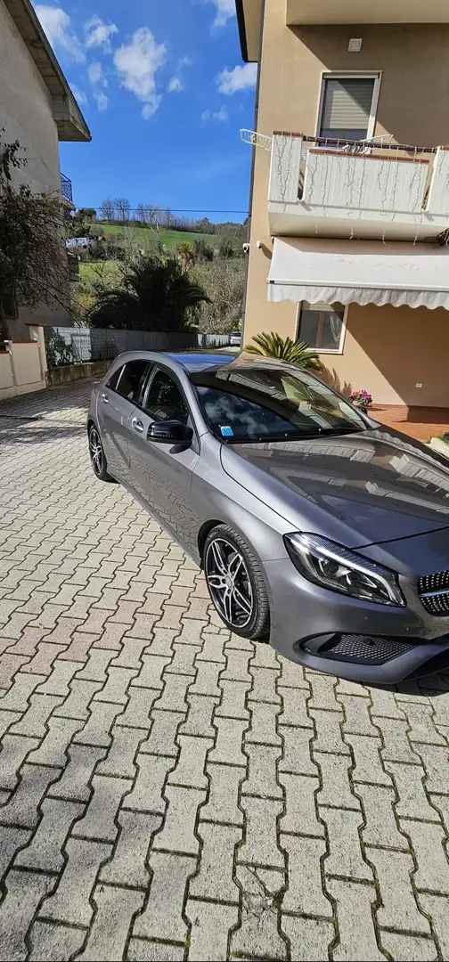 Mercedes-Benz A 180 cdi Premium E6 - 1
