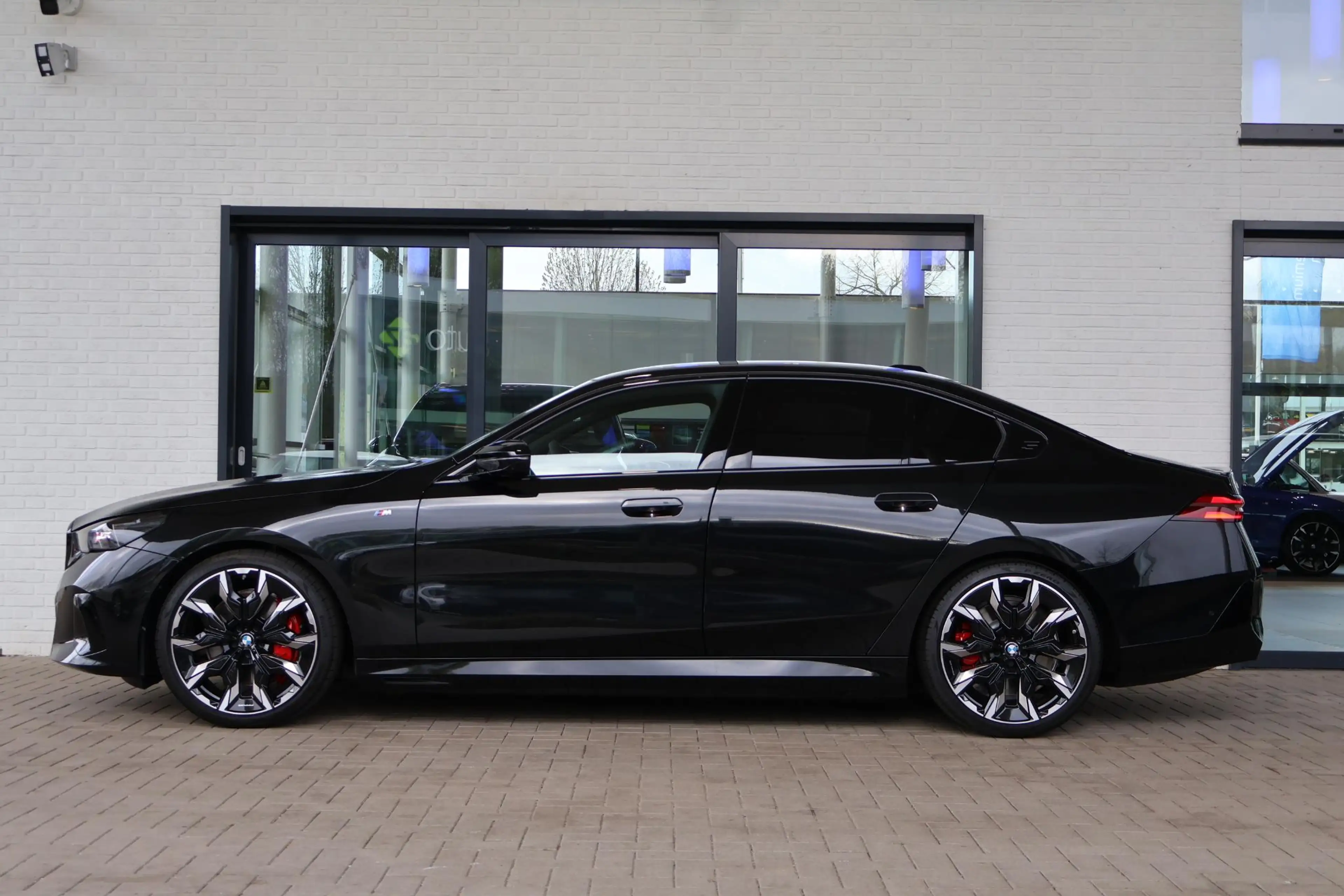 BMW i5 M60 xDrive | Driving Assistant Professional | Bowe — photo 5