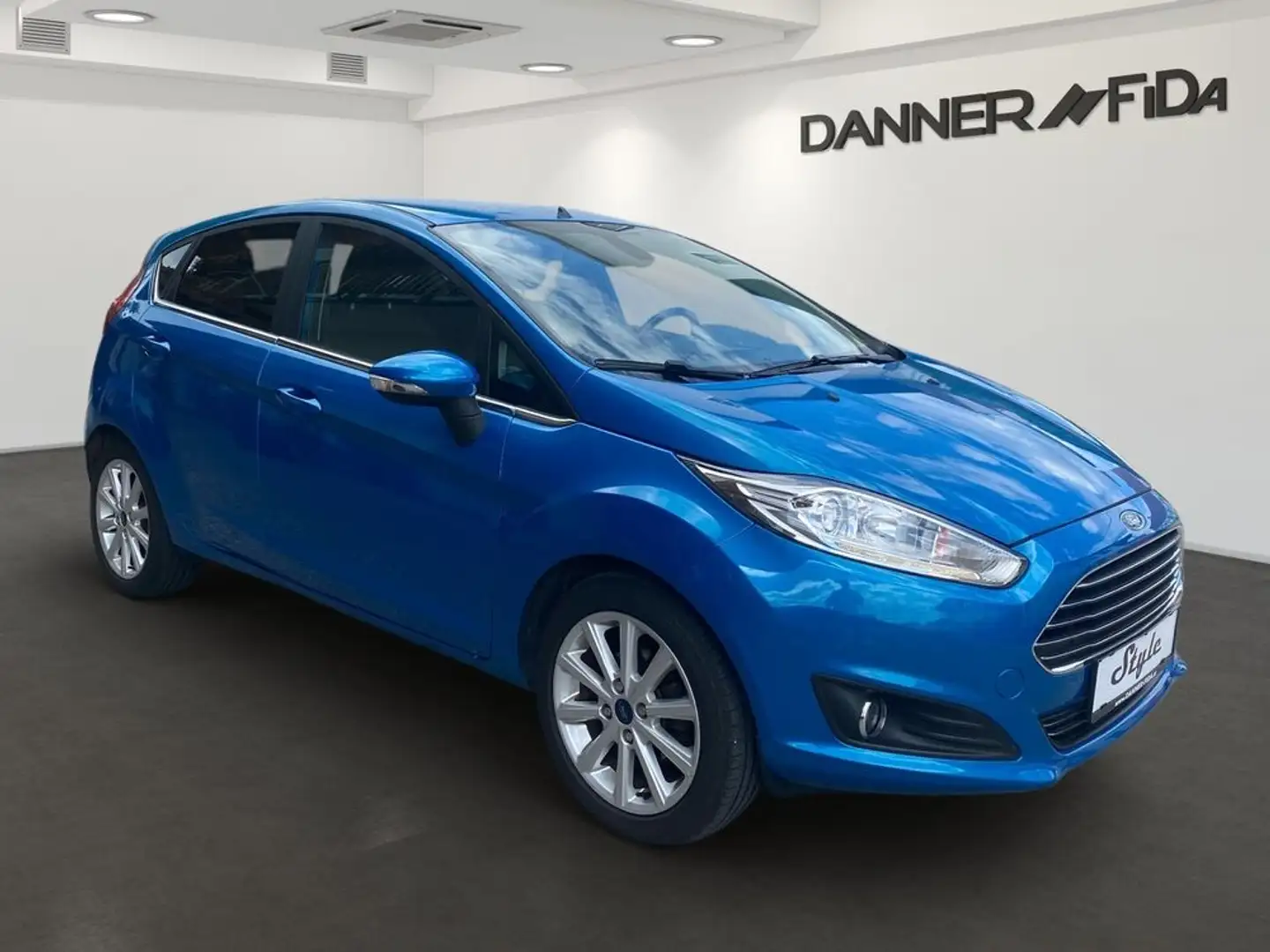 Ford Fiesta 5tg Titanium EcoBoost *PRIVATVERKAUF* Blau - 2