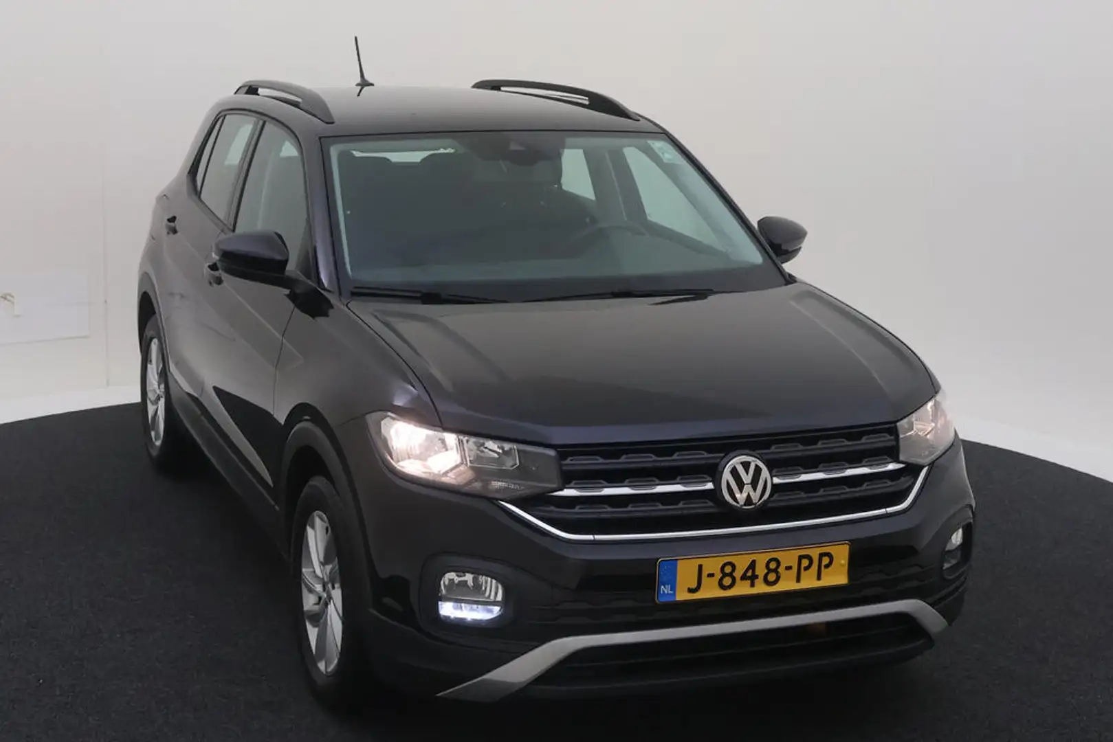 Volkswagen T-Cross 1.0 TSI Life | 115pk | 6-versn. | Adaptive Cruise Zwart - 2