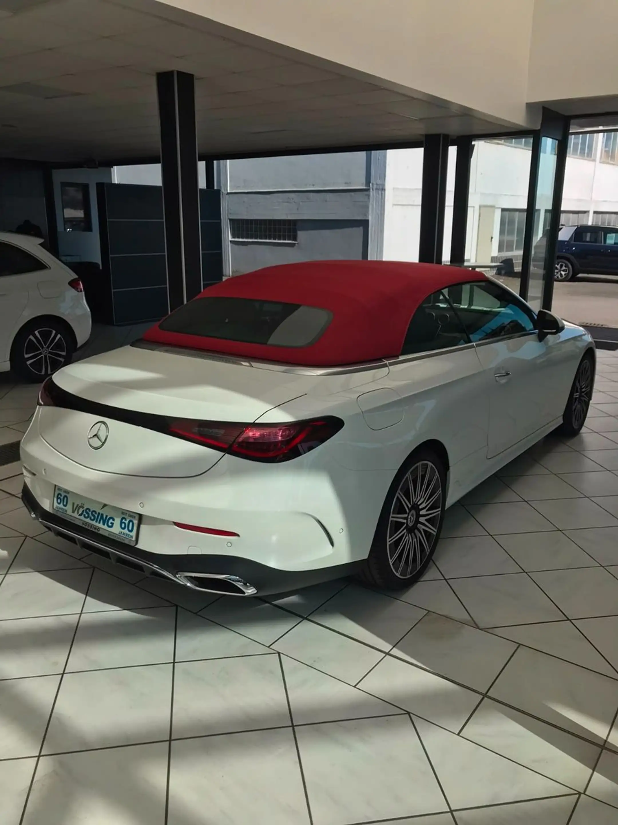 Mercedes-Benz CLE 180 AMG Line Advanced Memory Airscarf — photo 5
