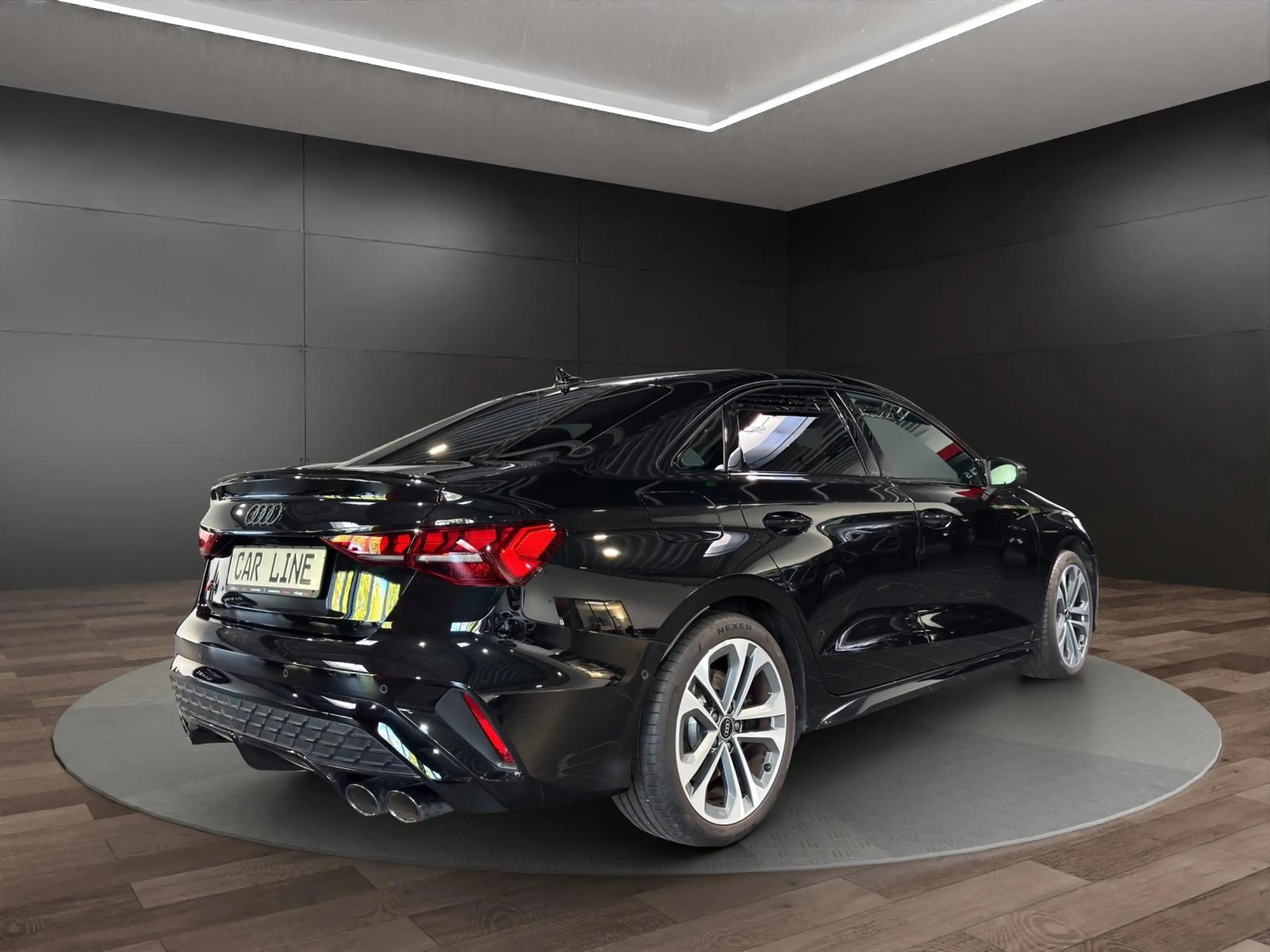 Audi S3 2.0 16V TFSI*Matrix*ACC*Head-Up*Sonos* — photo 4