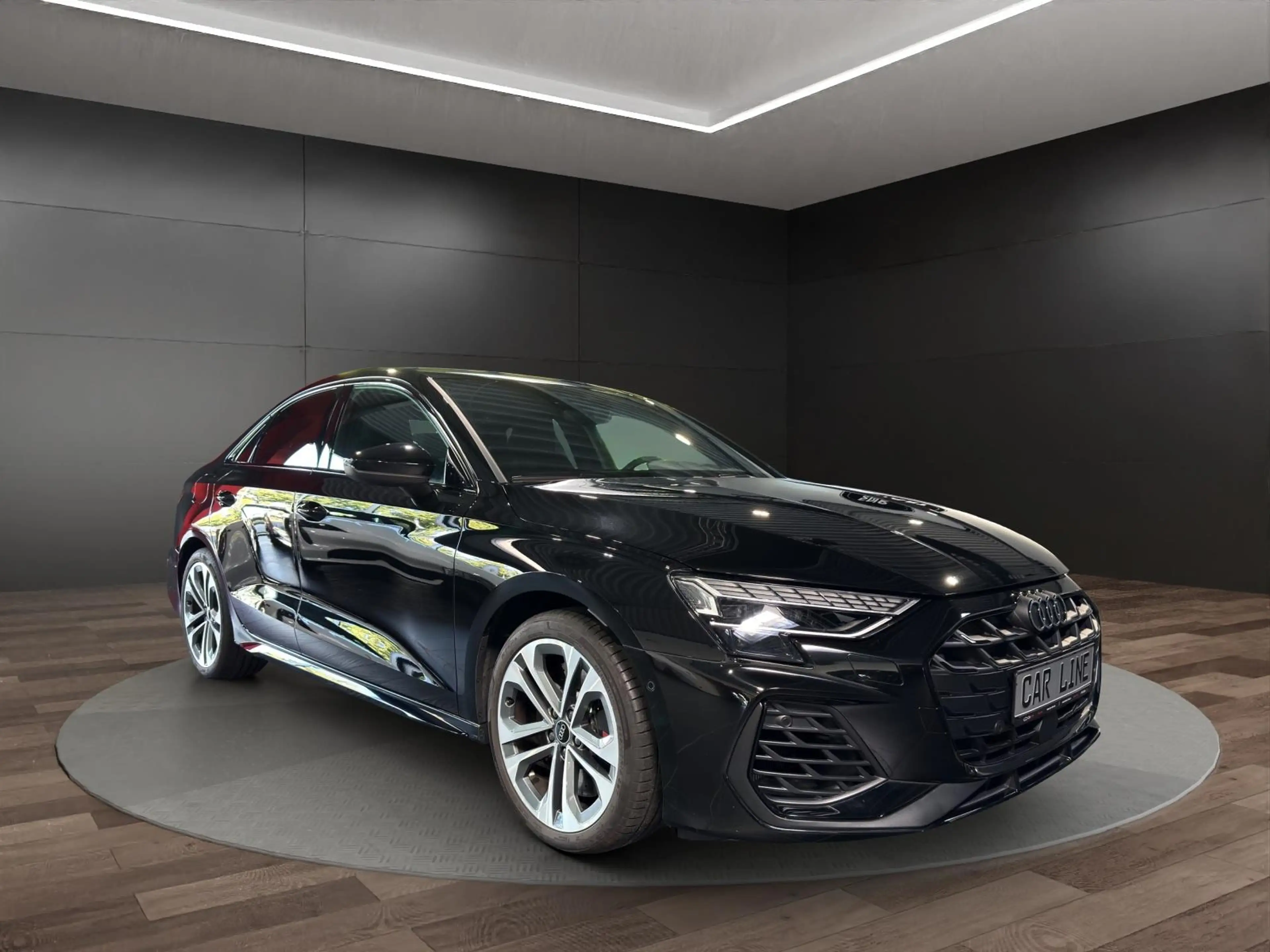 Audi S3 2.0 16V TFSI*Matrix*ACC*Head-Up*Sonos* — photo 2