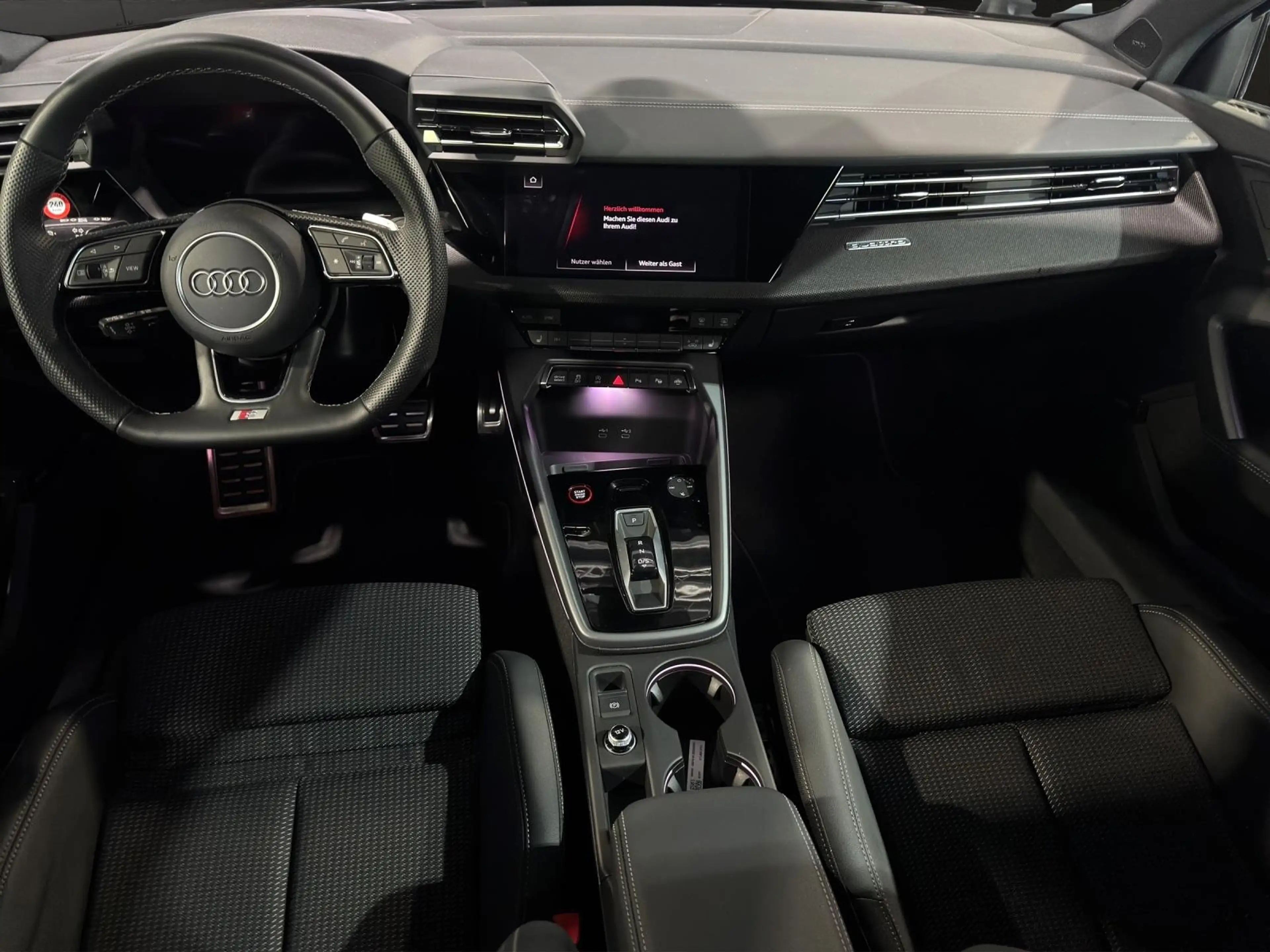 Audi S3 2.0 16V TFSI*Matrix*ACC*Head-Up*Sonos* — photo 10