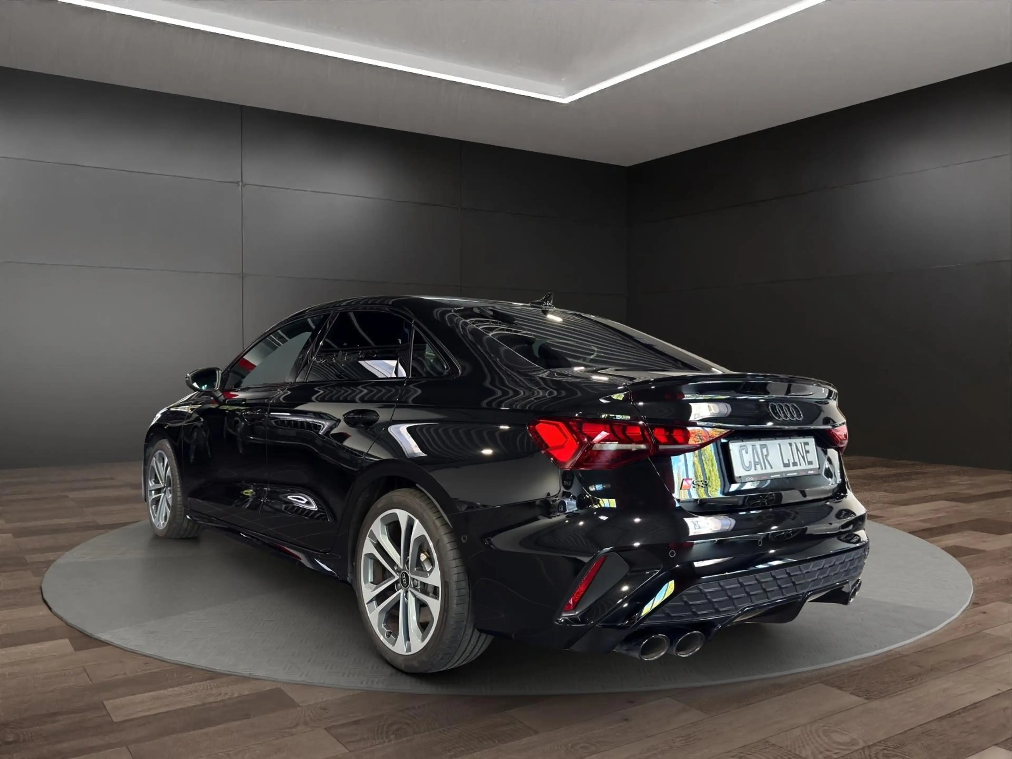 Audi S3 2.0 16V TFSI*Matrix*ACC*Head-Up*Sonos* — photo 6