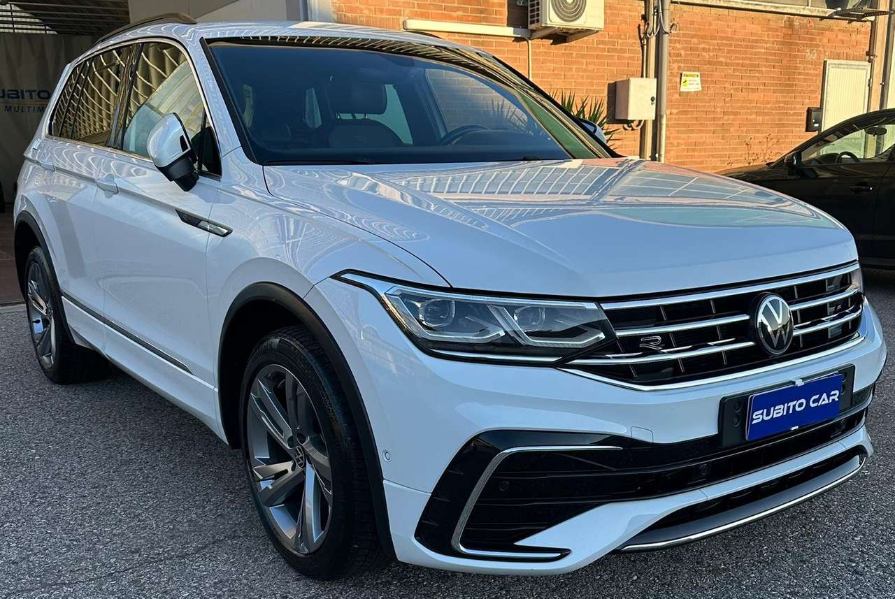 Volkswagen Tiguan Tiguan II 2021 2.0 tdi R-Line 4motion 150cv dsg