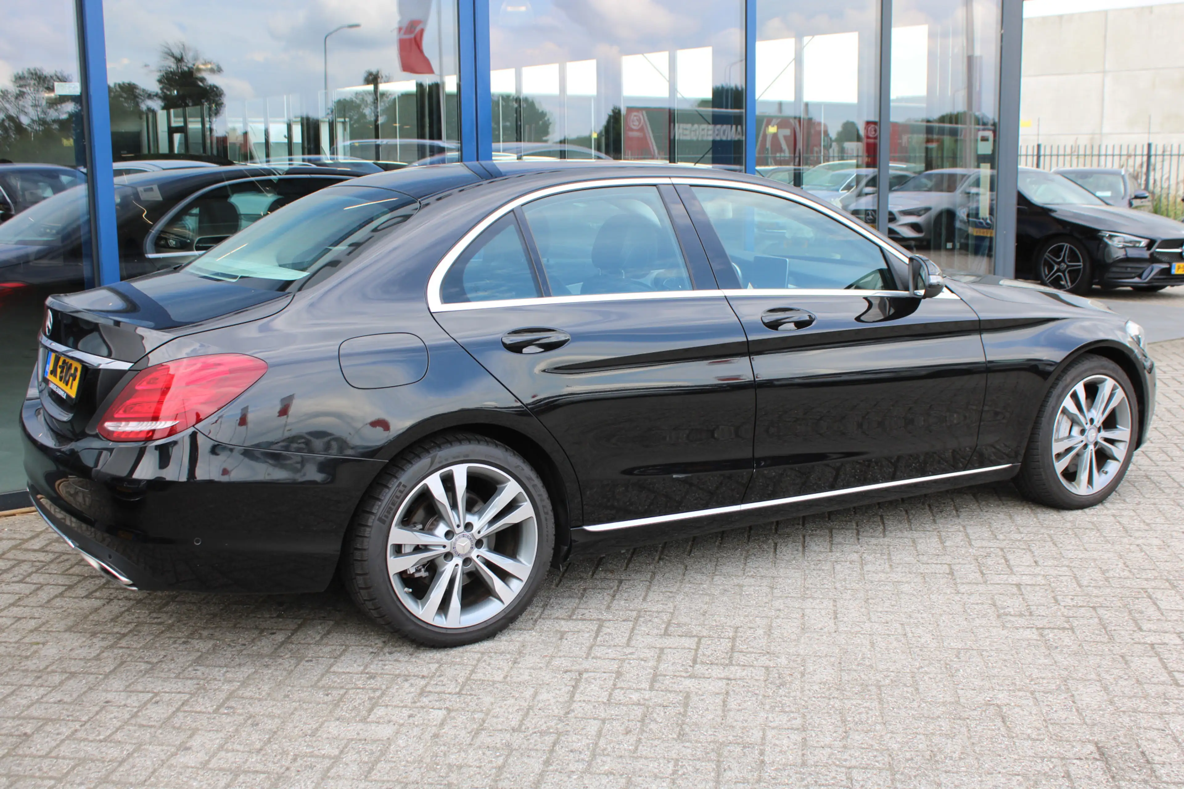 Mercedes-Benz C 350 350e Avantgarde LUCHTVERING HALF LEDER NAVI — photo 11