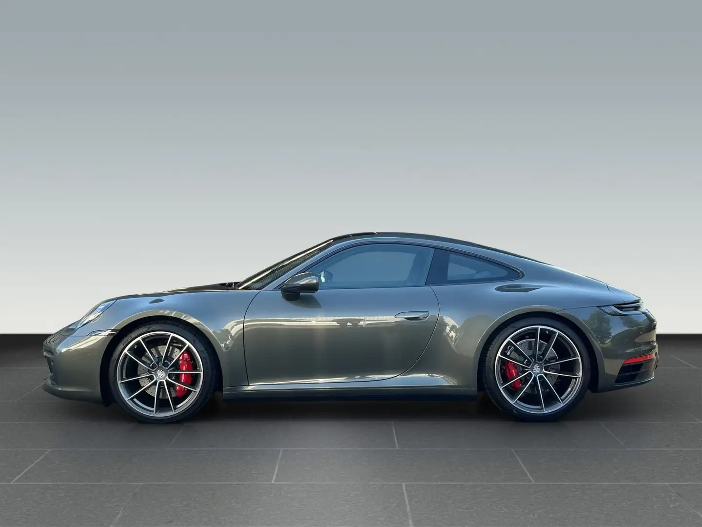 Porsche 992 (911) Carrera 4S BOSE,LIft.,Servo+,PDLS+,Spo Grün - 2