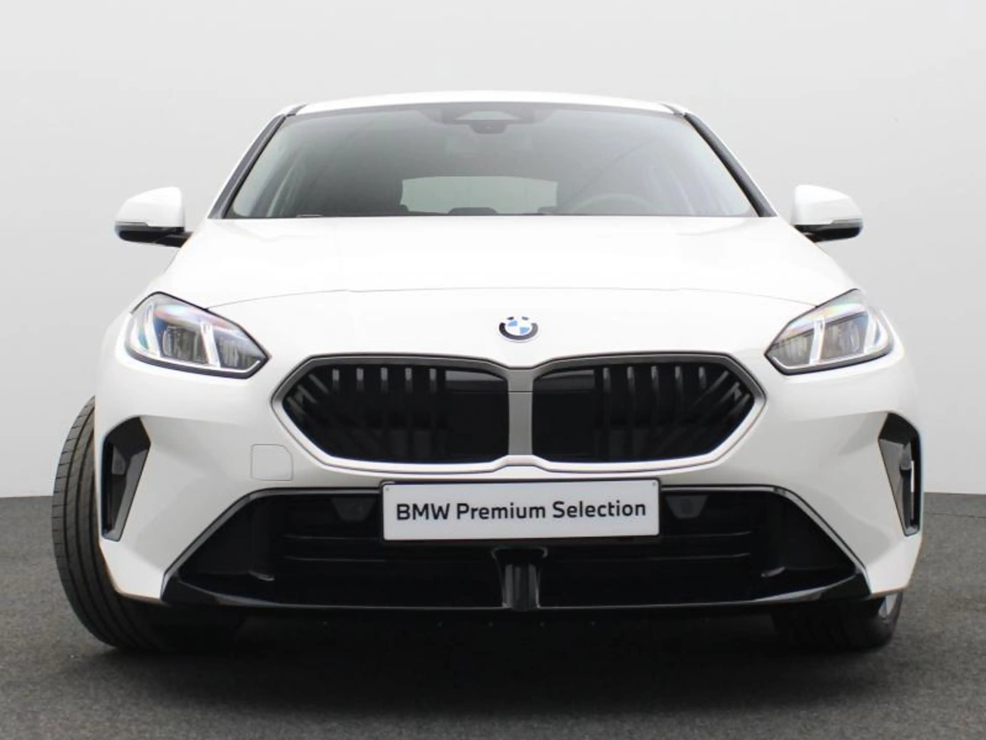 BMW 120 120 — photo 2