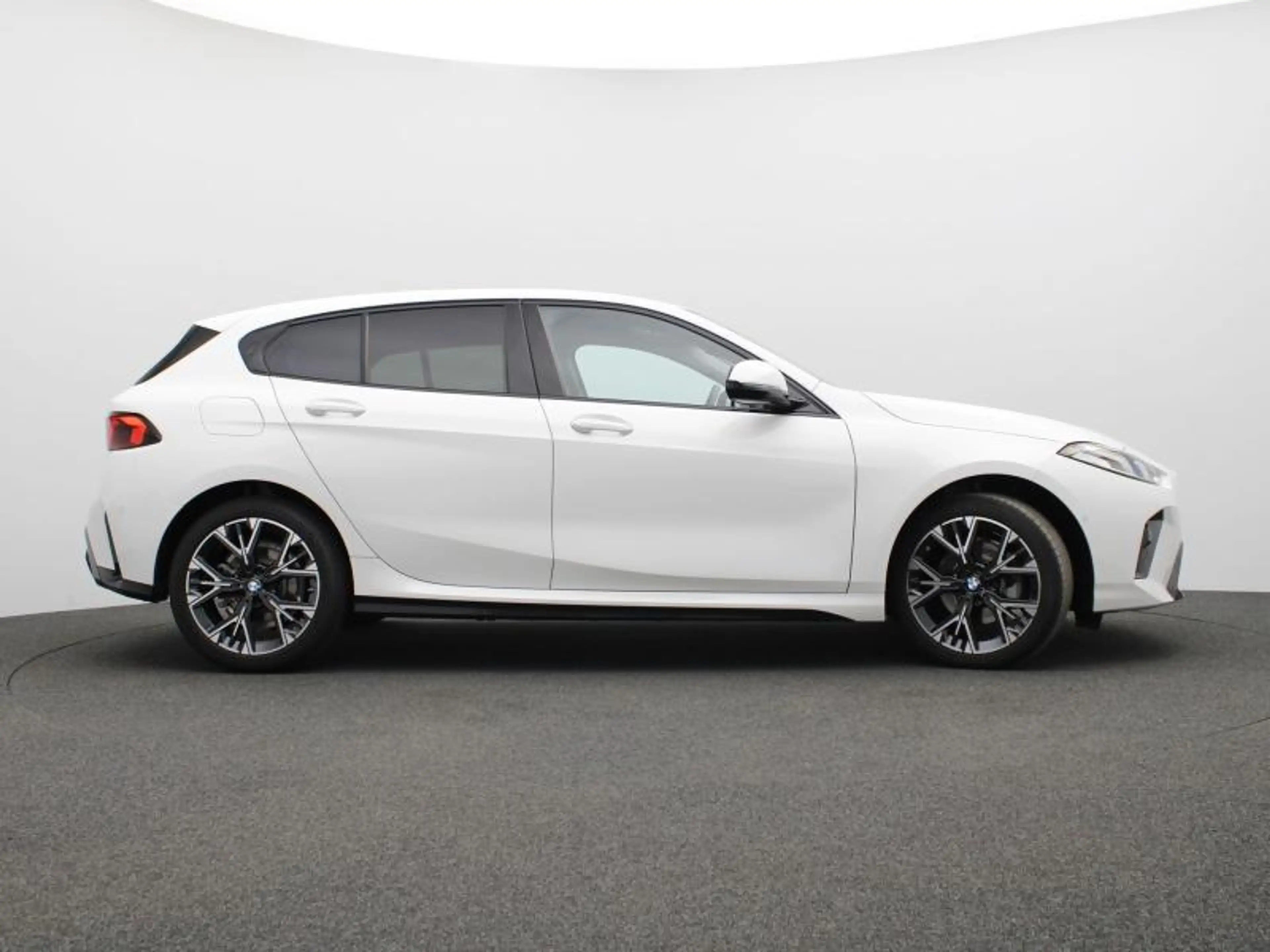 BMW 120 120 — photo 3