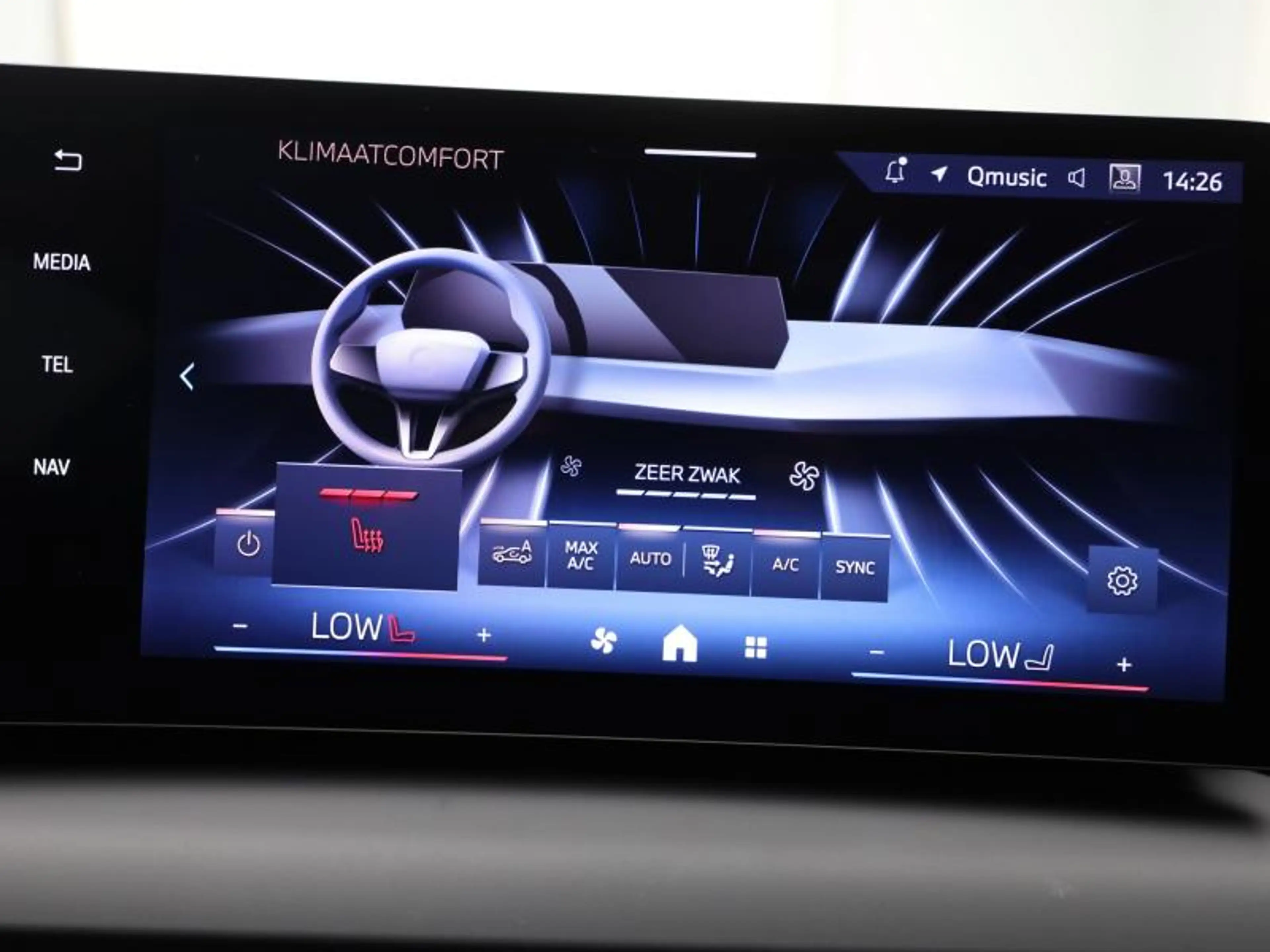 BMW 120 120 — photo 14