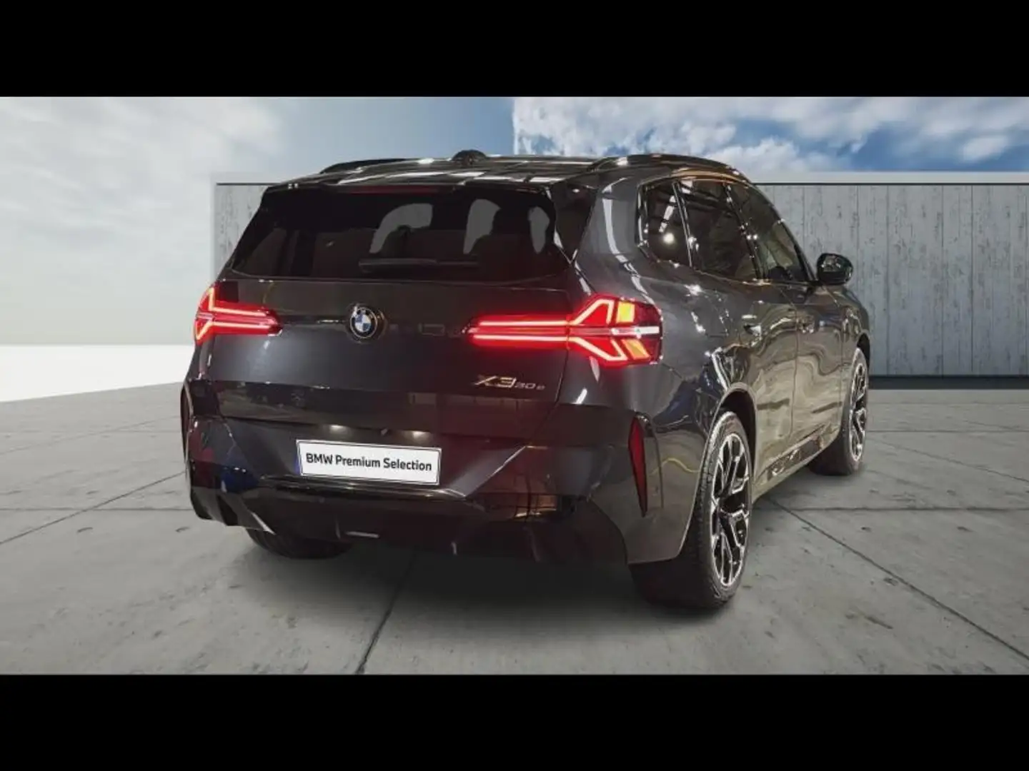 BMW X3 xDrive30e 299ch M Sport Grau - 2