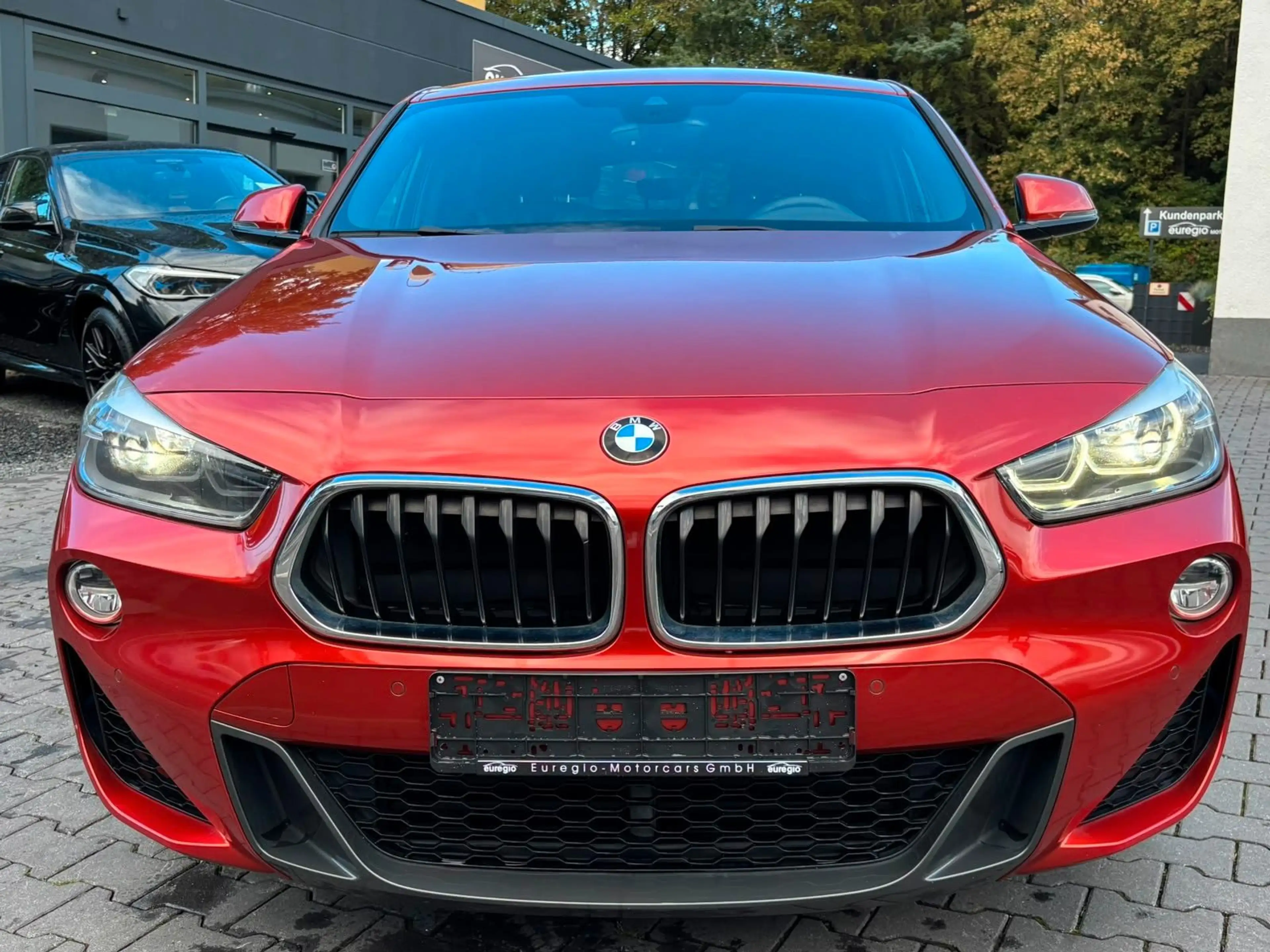 BMW X2 sDrive 18 d Aut. 1 Hand - M Sportpaket // — photo 4