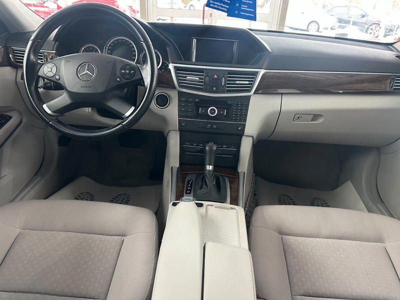 Mercedes-Benz E 200 CDI BlueEfficiency * AHK / Garantie * — photo 6