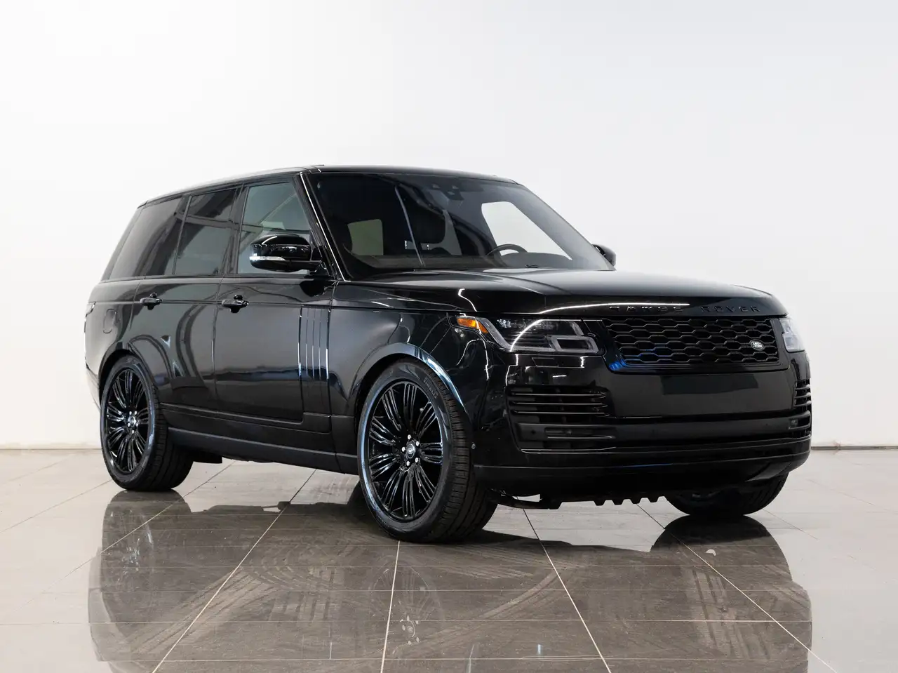 Land Rover Range Rover photo Land Rover Range Rover
