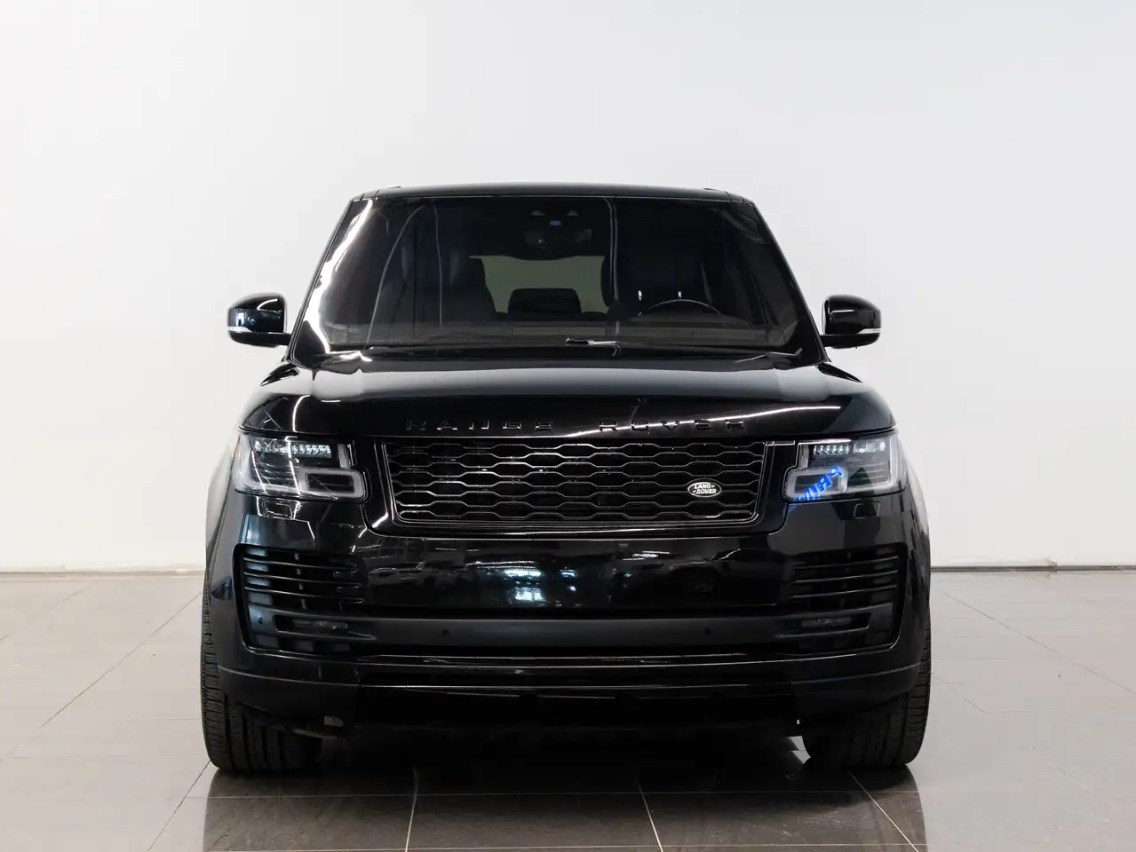 Land Rover Range Rover photo Land Rover Range Rover