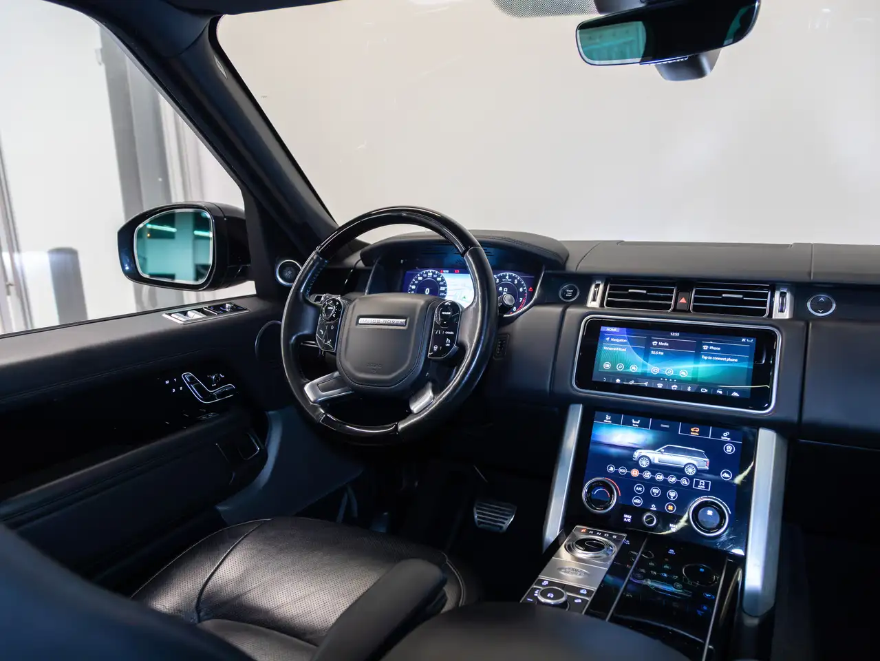 Land Rover Range Rover photo Land Rover Range Rover