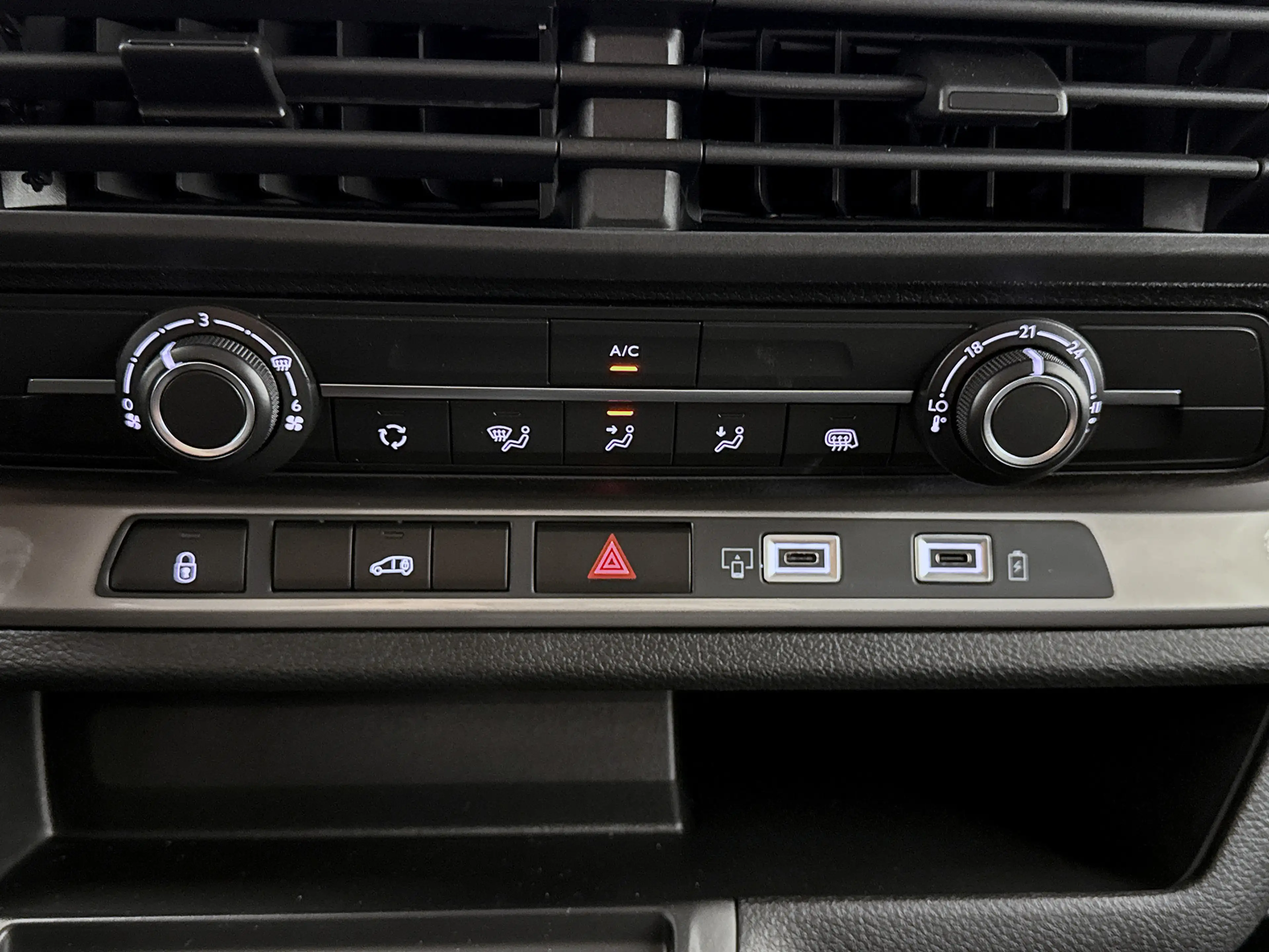 Toyota Proace Electric Worker Comfort L2 50 kWh Nieuw 230km WLTP — photo 12