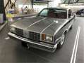 Oldsmobile Delta 88 Schwarz - thumbnail 3