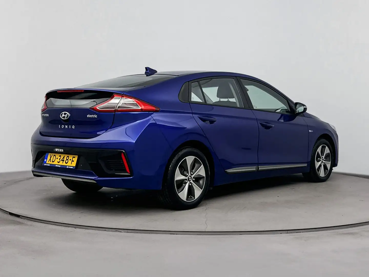 Hyundai IONIQ COMFORT EV | LEDER | CLIMA | CRUISE | CAMERA | NAV Blauw - 2