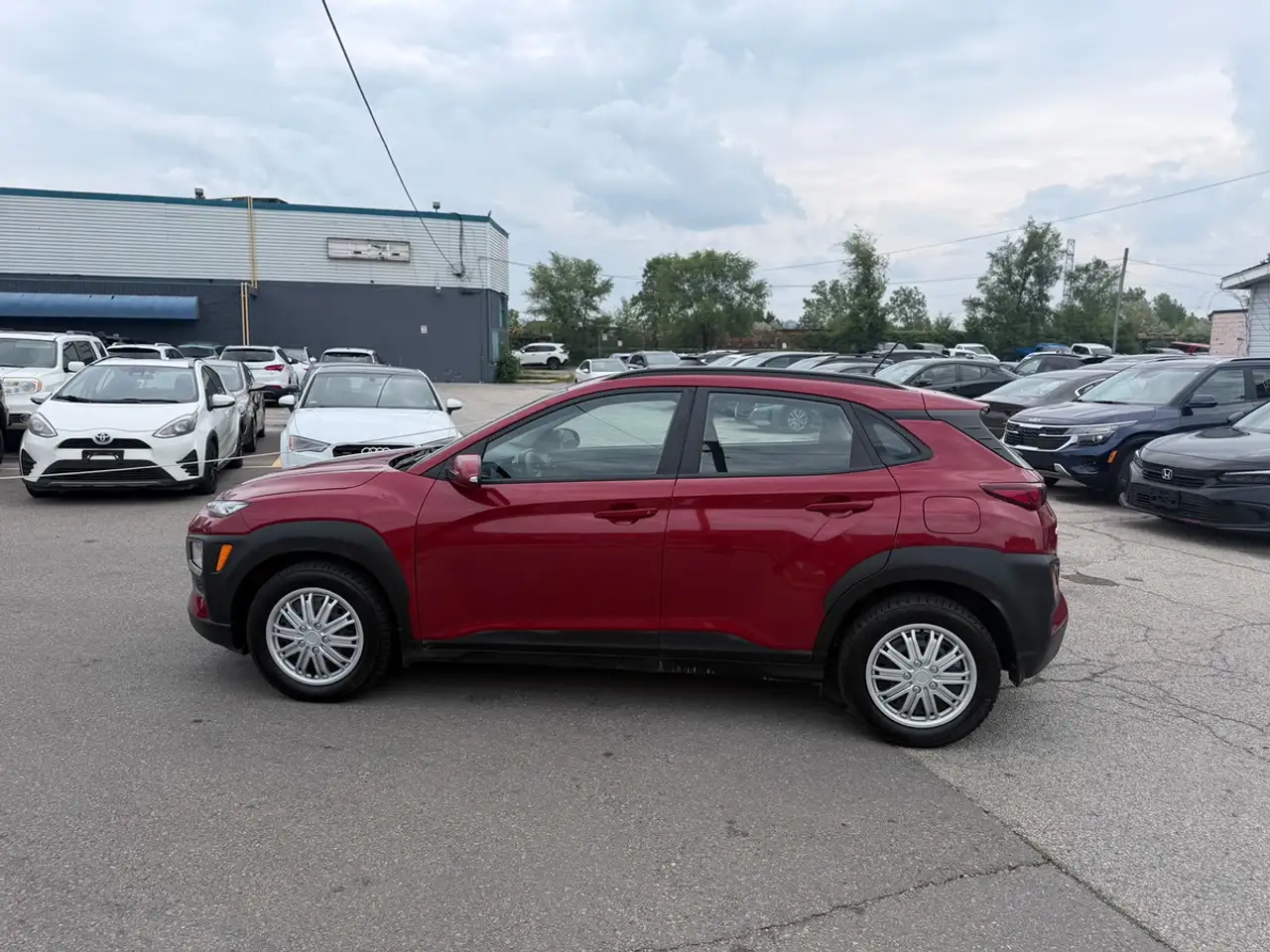 Hyundai KONA photo Hyundai KONA