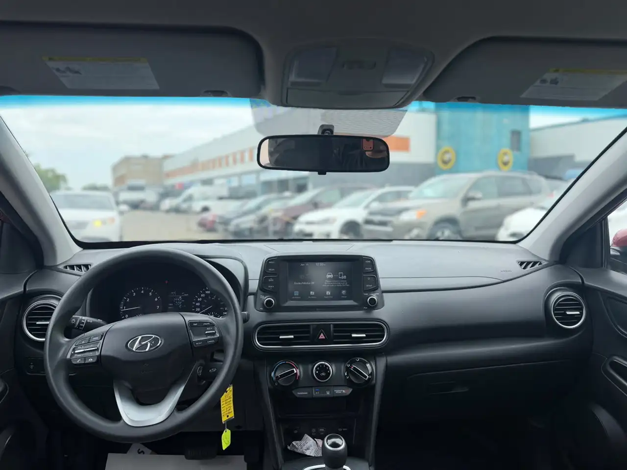 Hyundai KONA photo Hyundai KONA