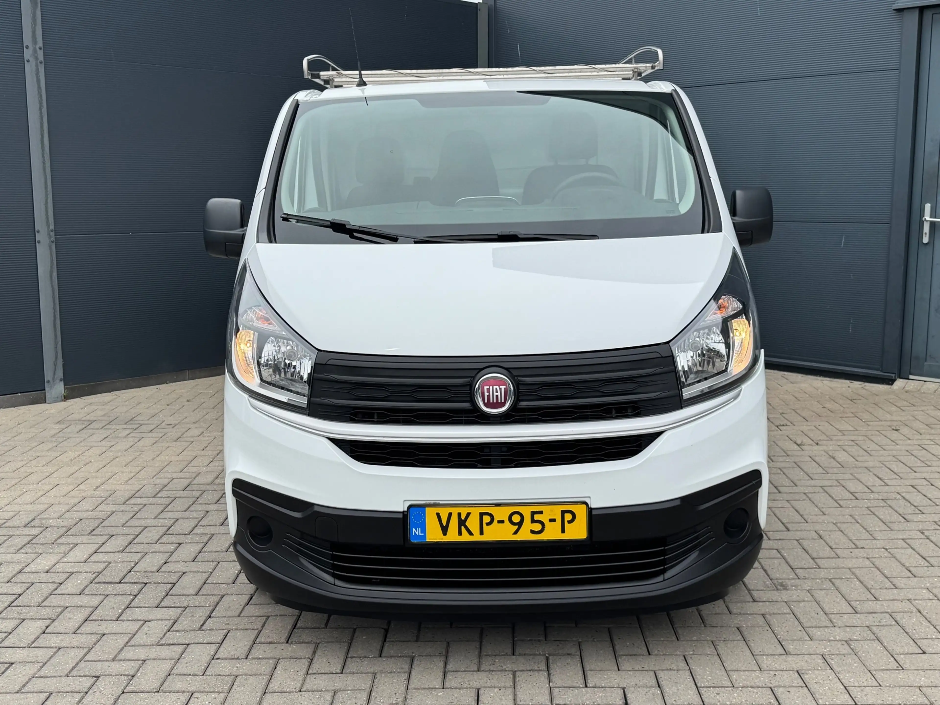 Fiat Talento 2.0 MultiJet L2H1 / Imperiaal / Trekhaak / Navi / — photo 9