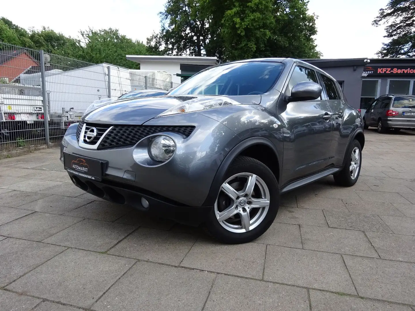 Nissan Juke Tekna/1-Hand / Navi / Klimaautomatic/AHK Gris - 1