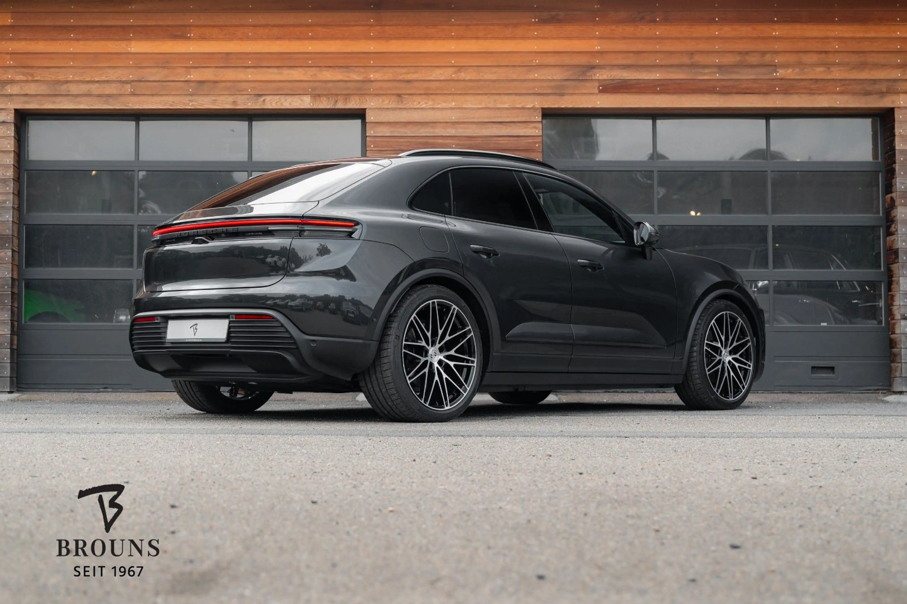 Porsche Macan 4 E 408PS | Werksgarantie | 1. Hd. — photo 3