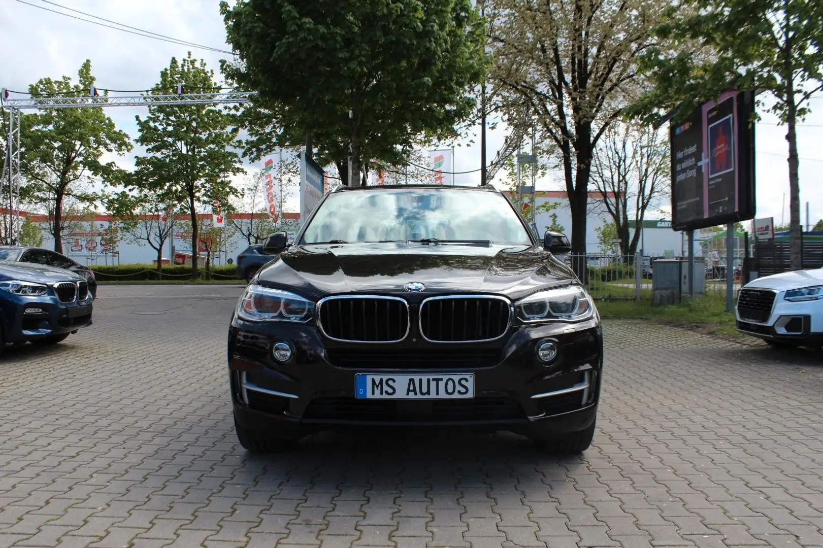 BMW X5 xDrive30d *Panorama*Head Up*Kamera360*Sports Brun - 2